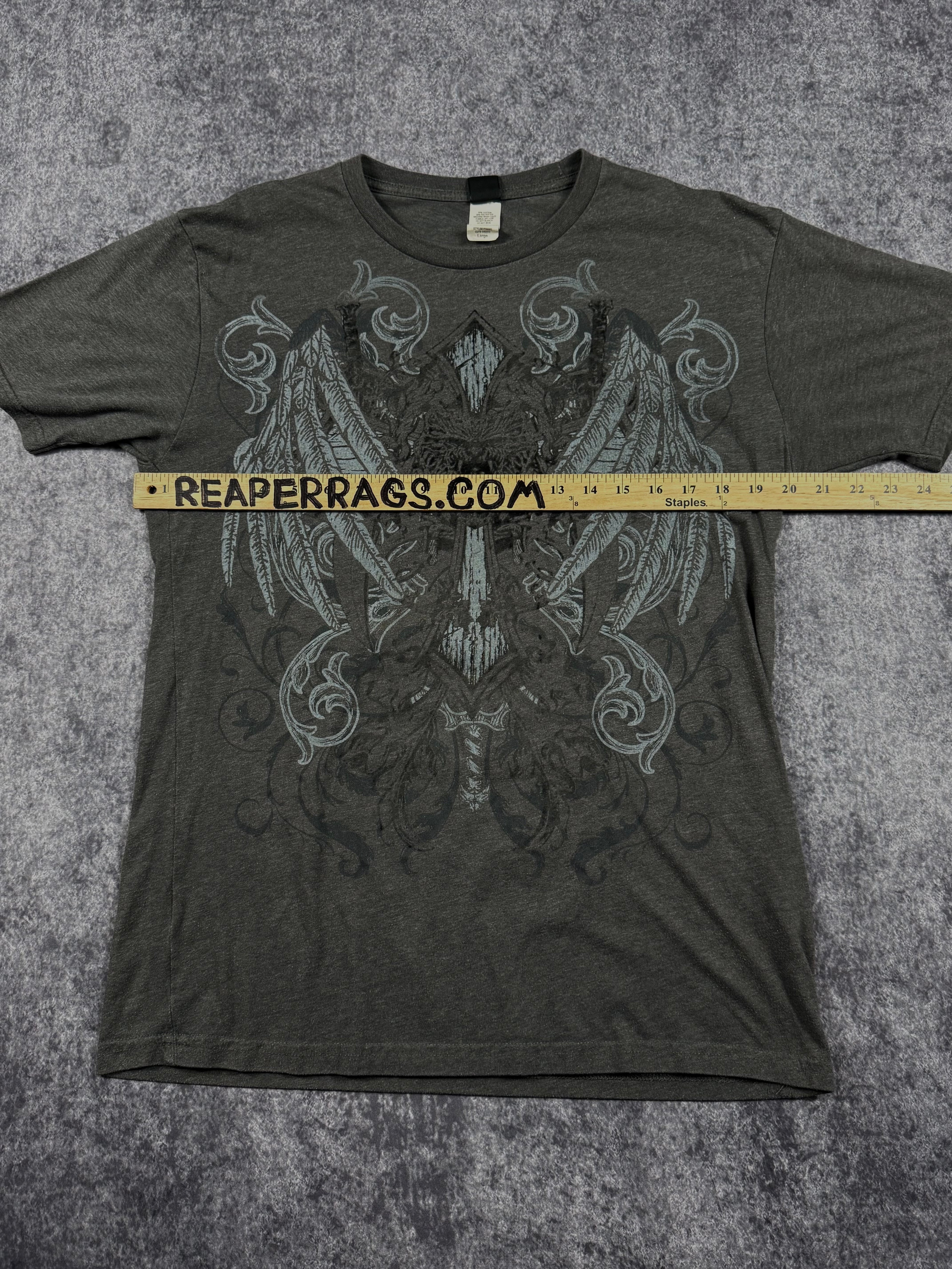 2000s winged shirt (M)