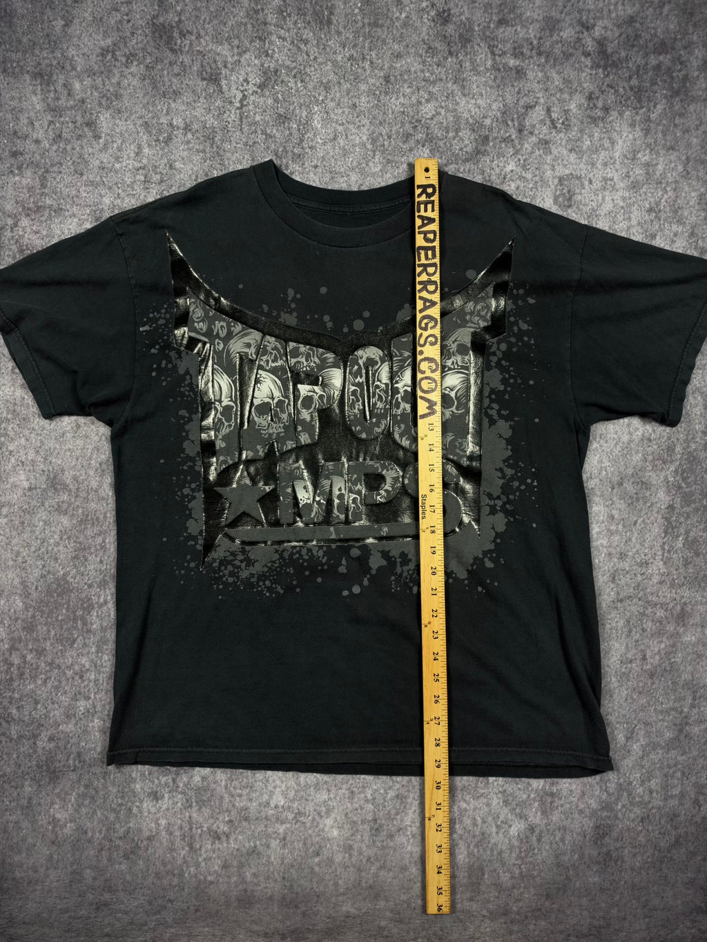 (RARE) 2000S TAPOUT SHIRT (XL)
