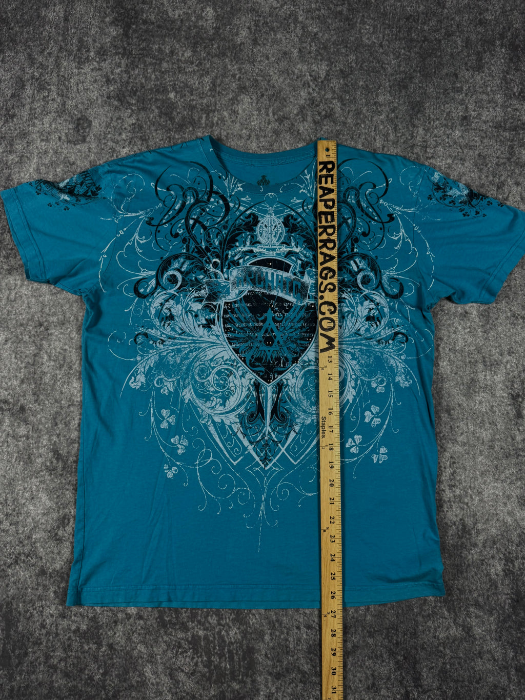 (rare) 2000s archaic shirt (M)