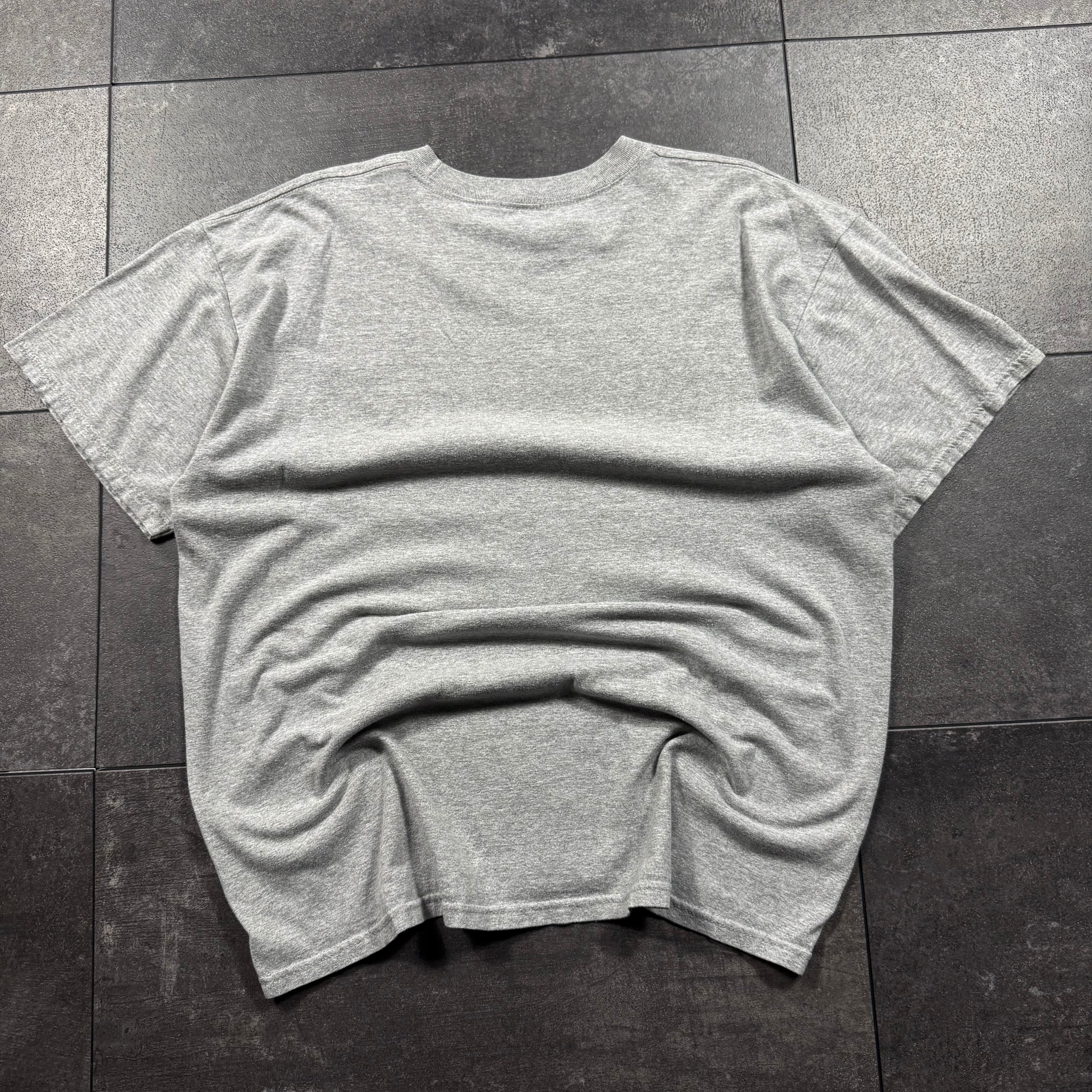 2000s Tapout Shirt (XL)