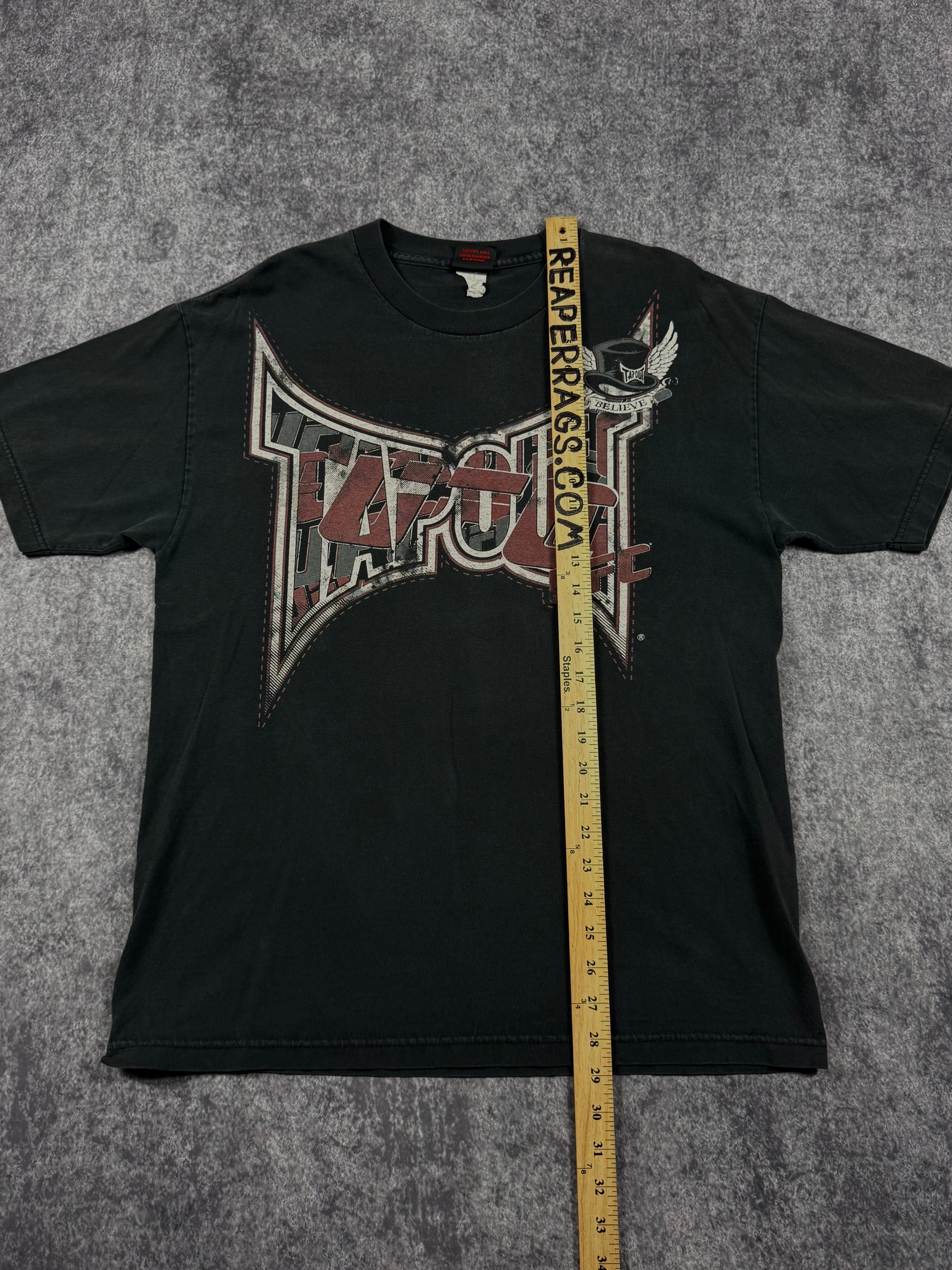 (rare) 2000s tapout shirt (L)