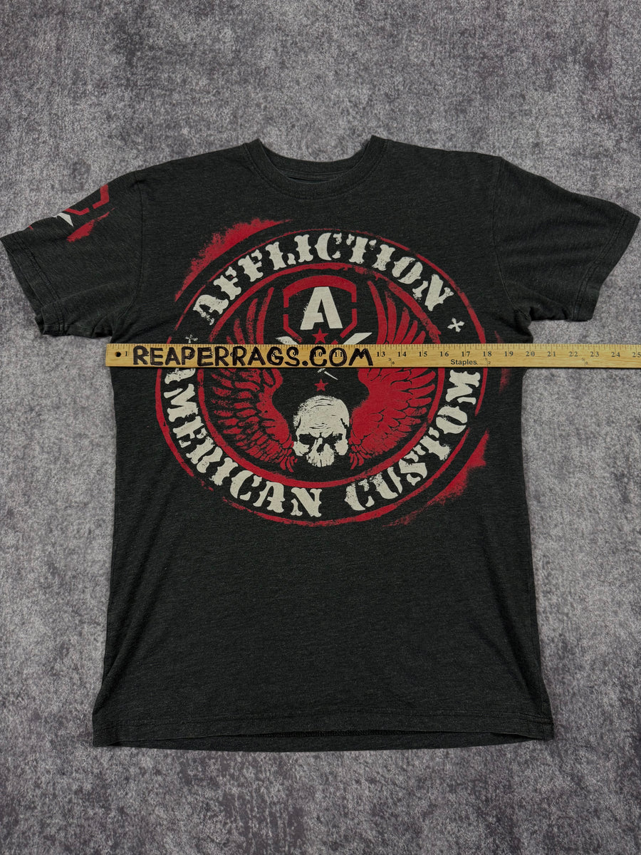 2000s affliction shirt (M)