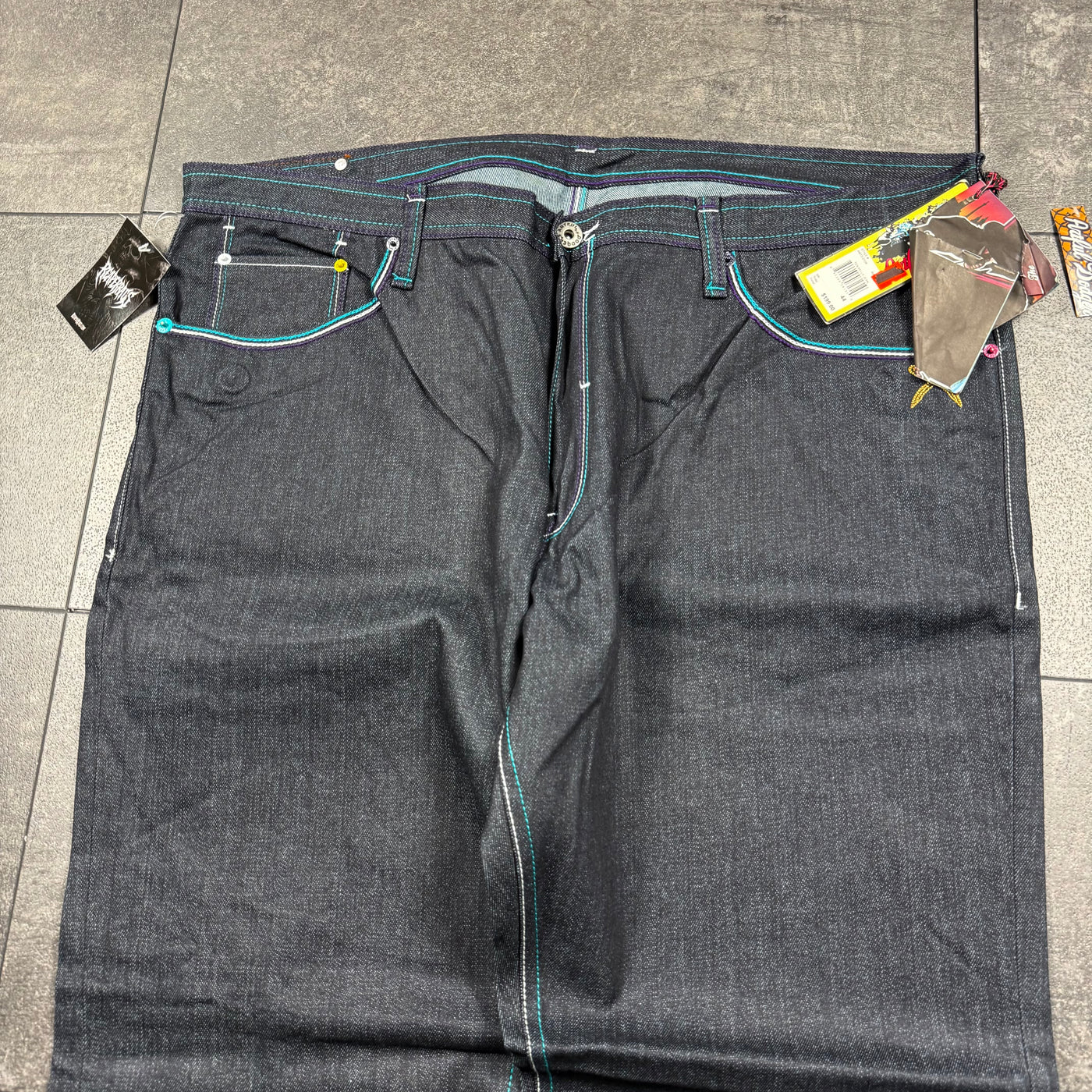 (rare) Deadstock 2000s Artful Dodger Jeans (44x32)