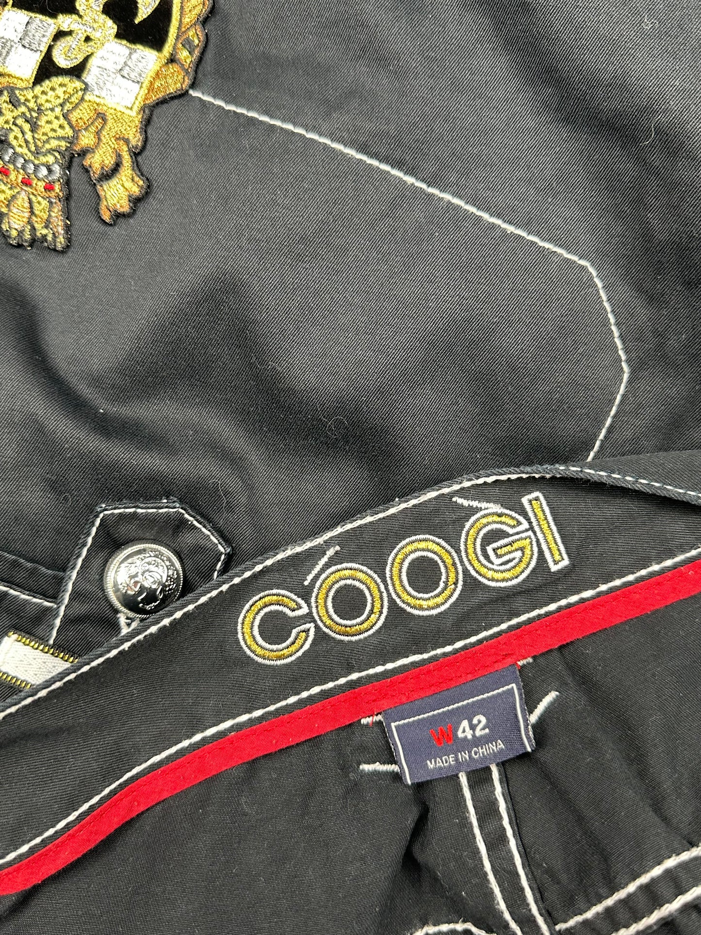 Coogi Embroidered Shorts (42)