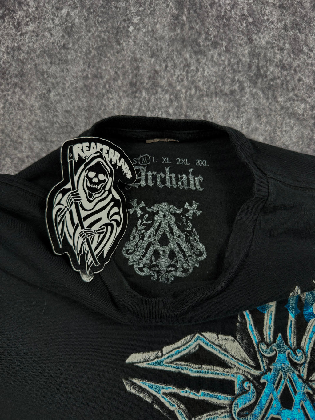 (rare) 2000s archaic chrome shirt (M)
