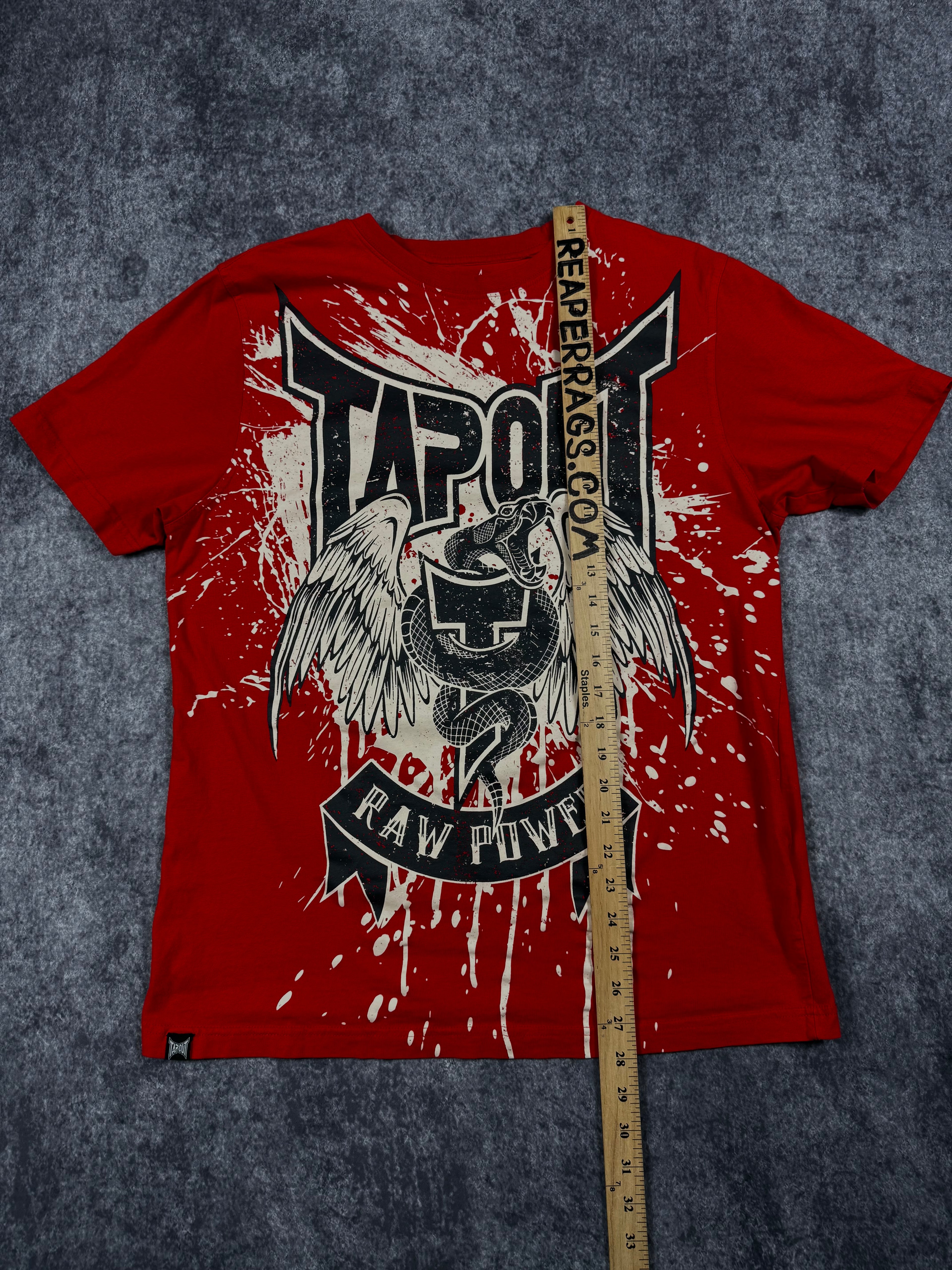 (rare) 2000s tapout shirt (M)