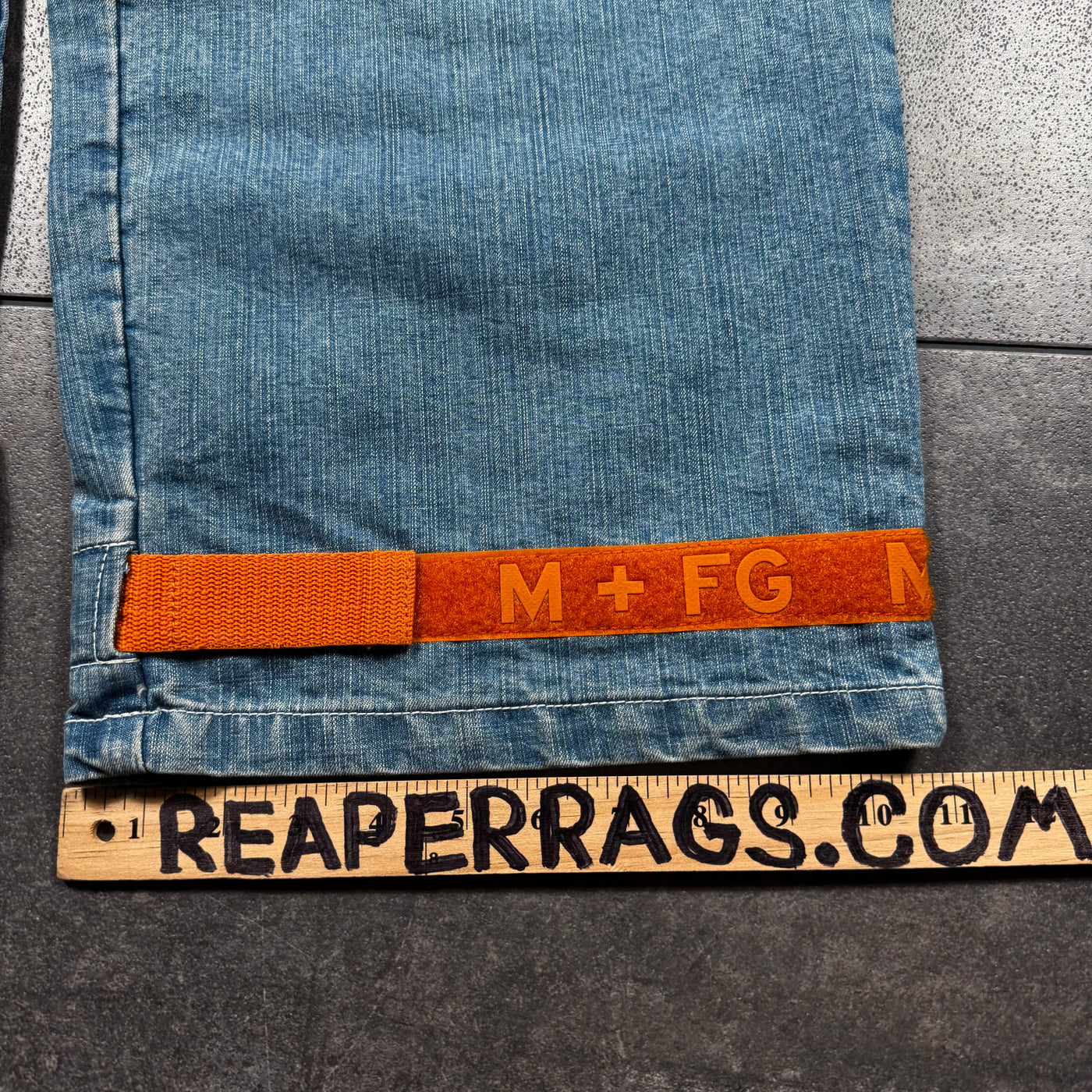 (rare) Deadstock 2000s Girbaud Jeans (36x33)