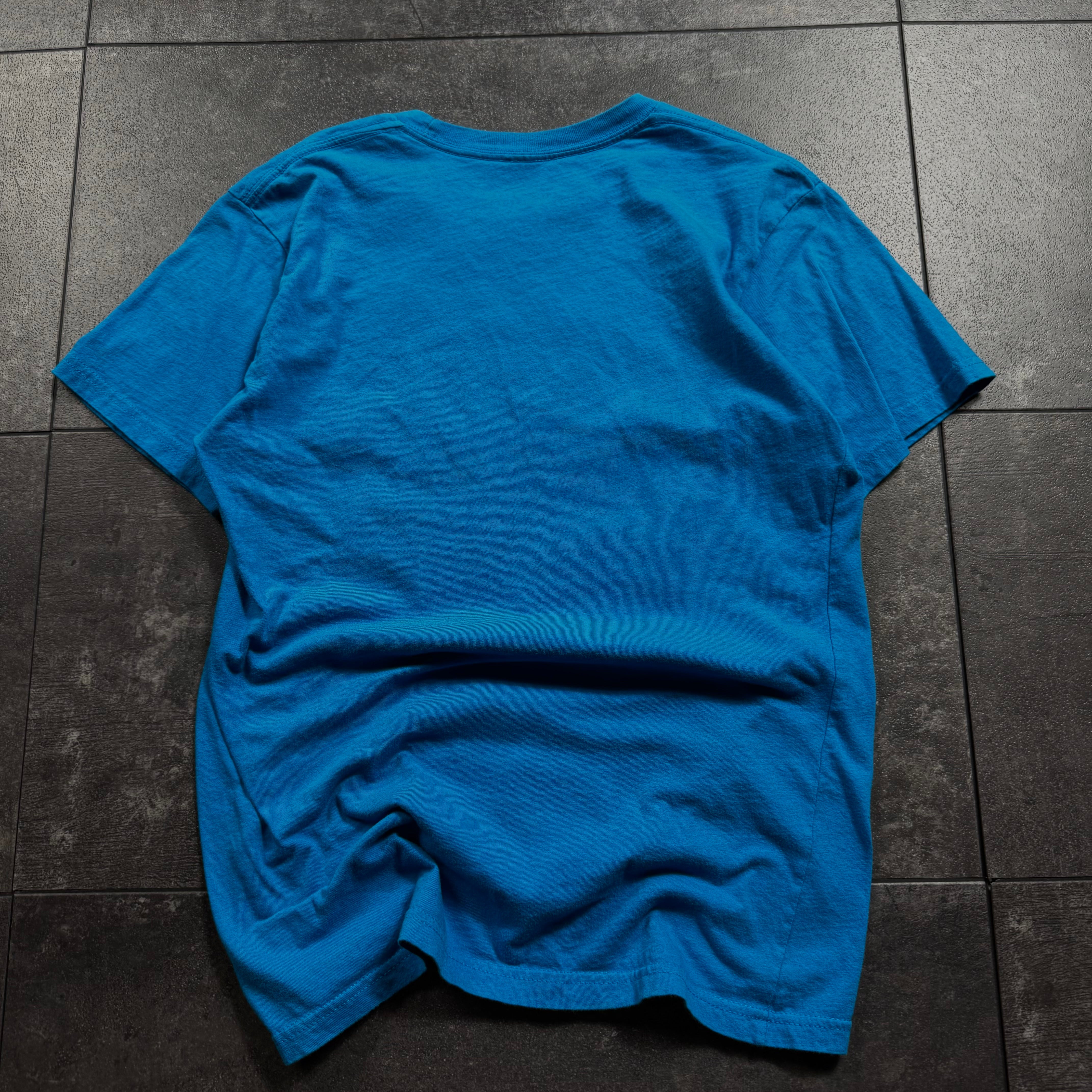 (rare) 2000s vindication shirt (S)