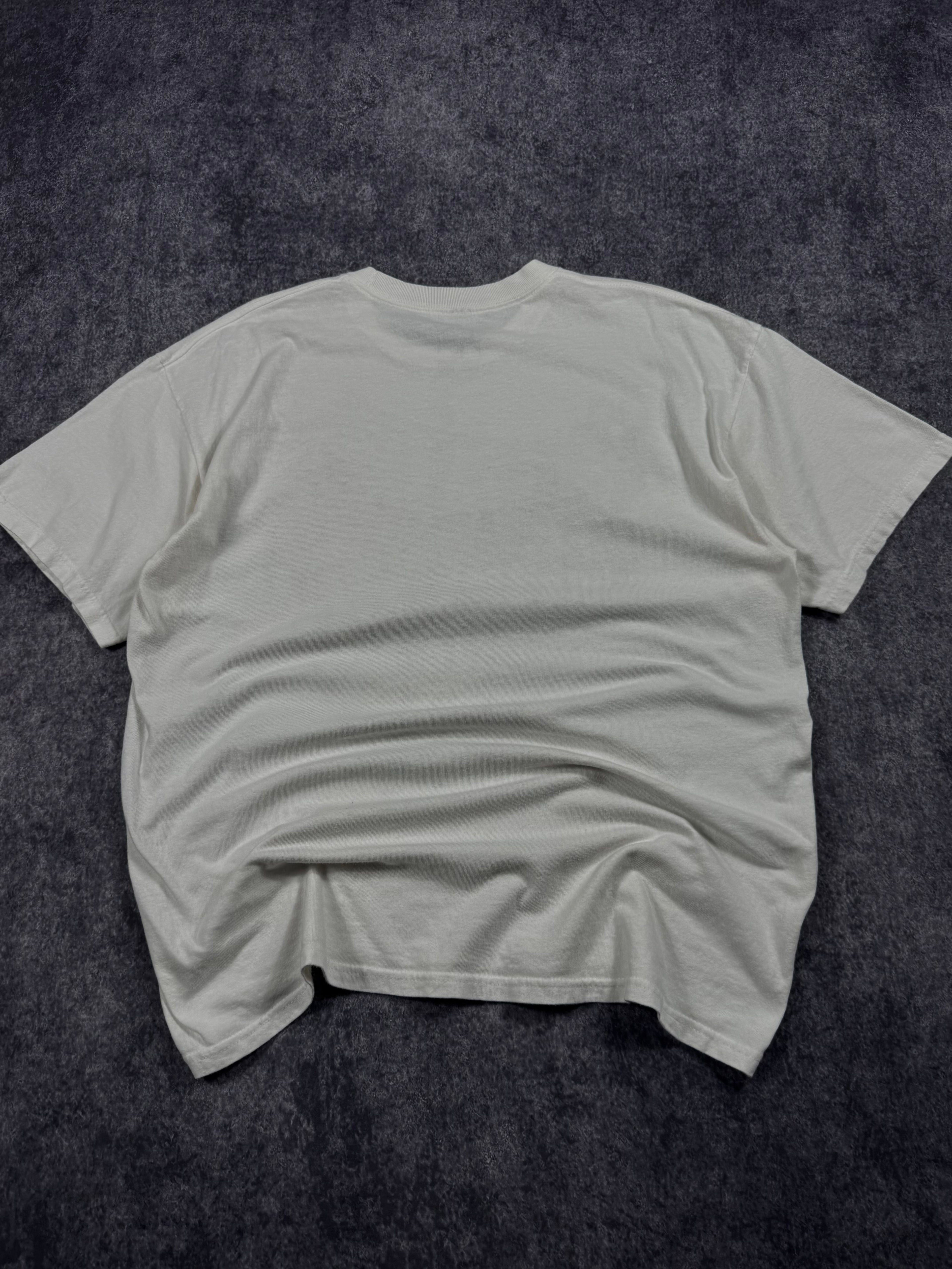 (rare) 2000s tapout shirt (L)