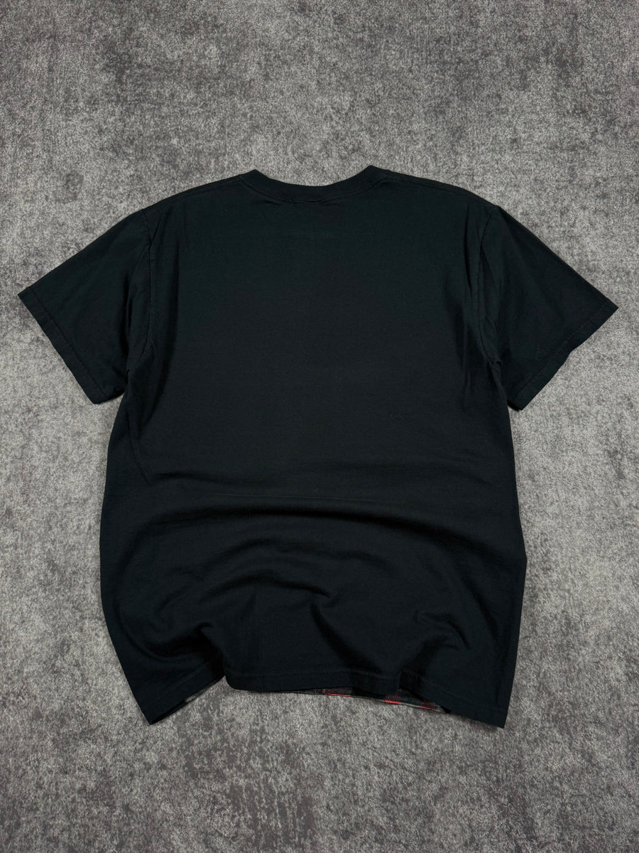 (rare) 2000s tapout shirt (S)