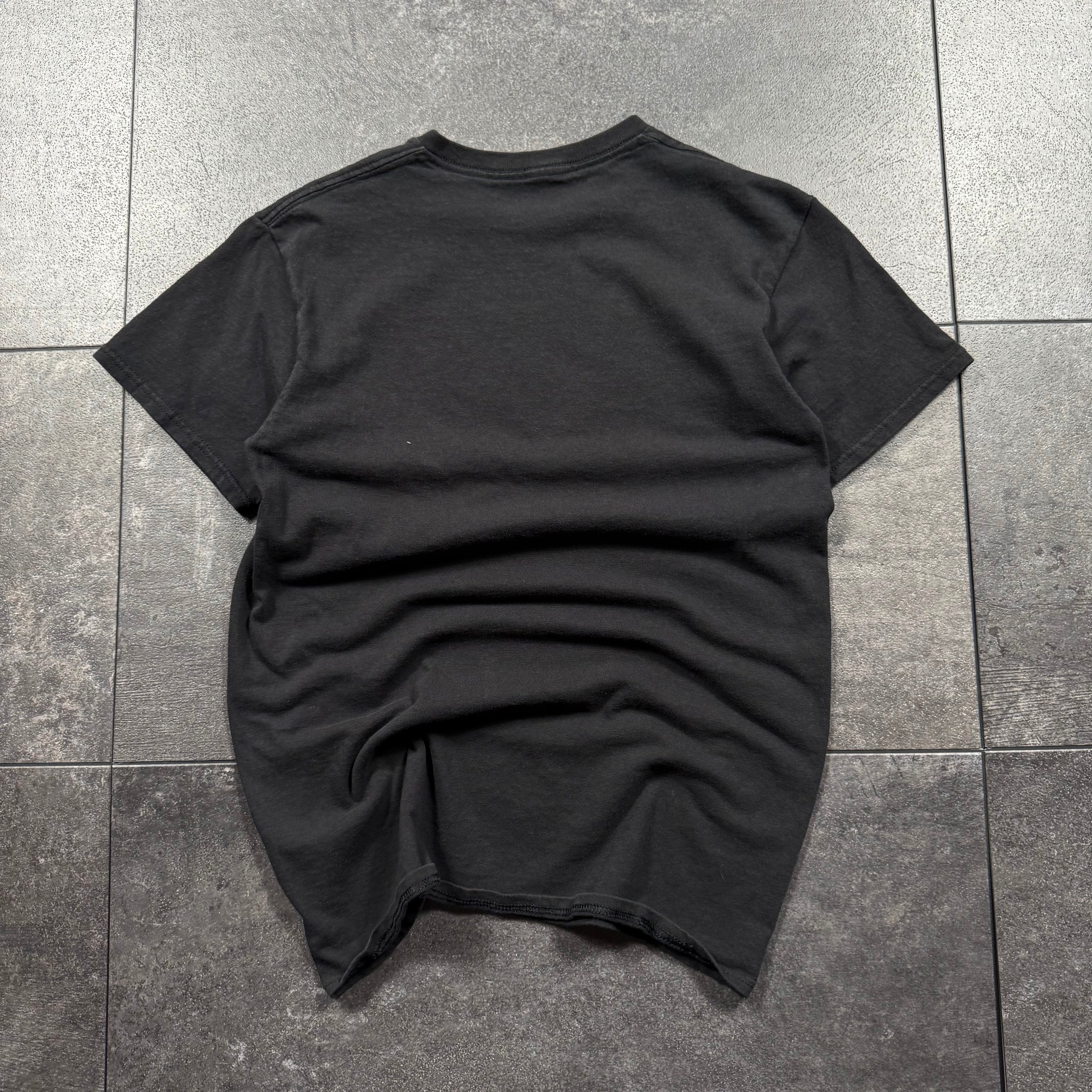 (rare) 2000s Tapout Shirt (XS)