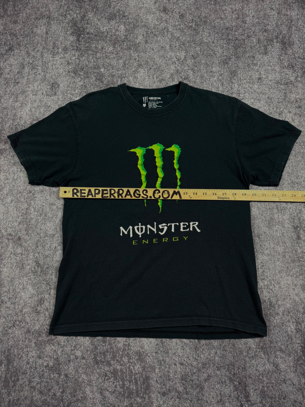 (rare) 2000s monster energy shirt (M)