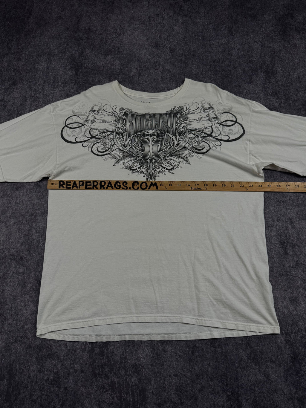 2000s hurley shirt (XL)