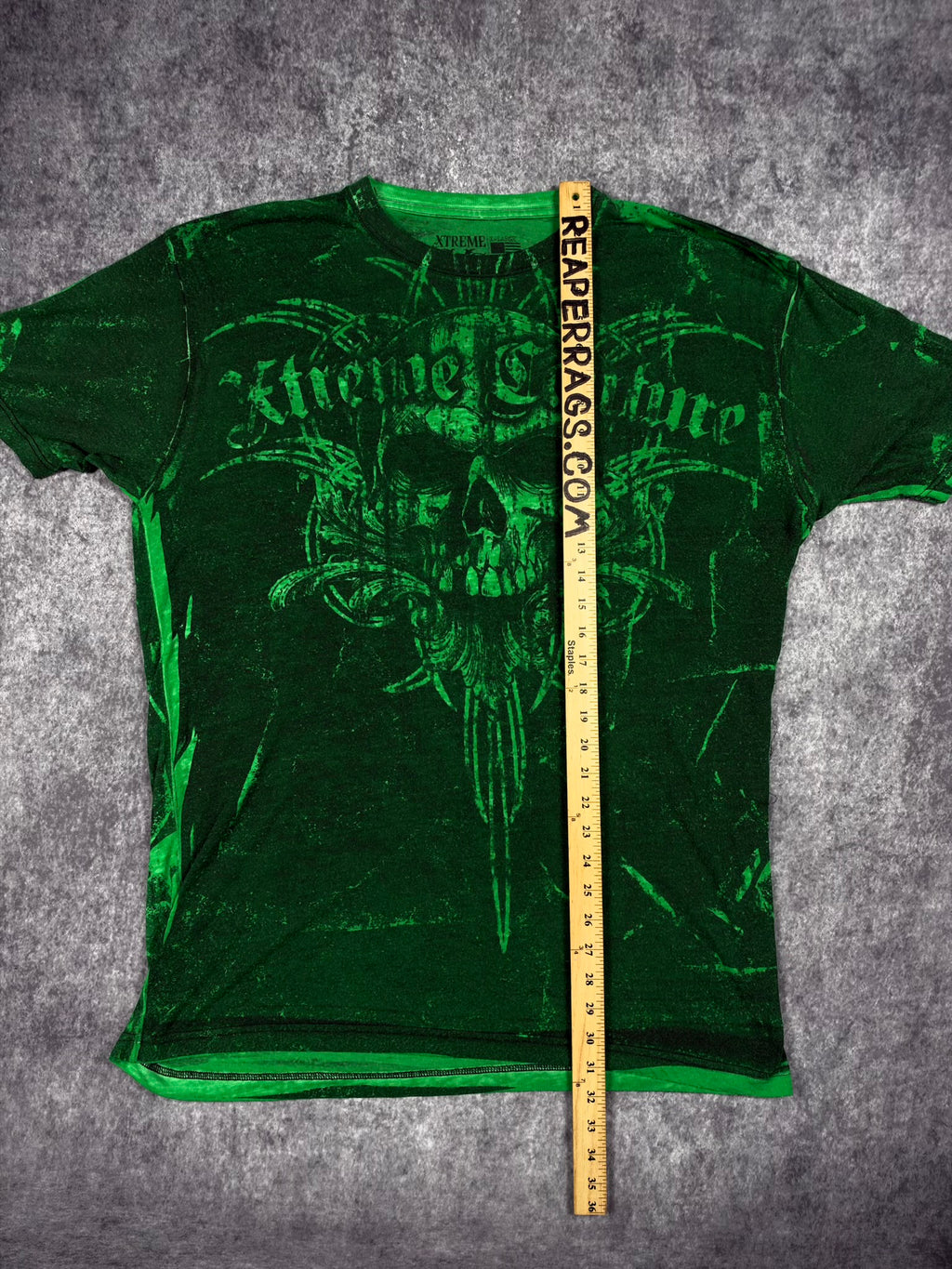(RARE) 2000s ULTRA THIN XTREME COUTURE SHIRT (XL)
