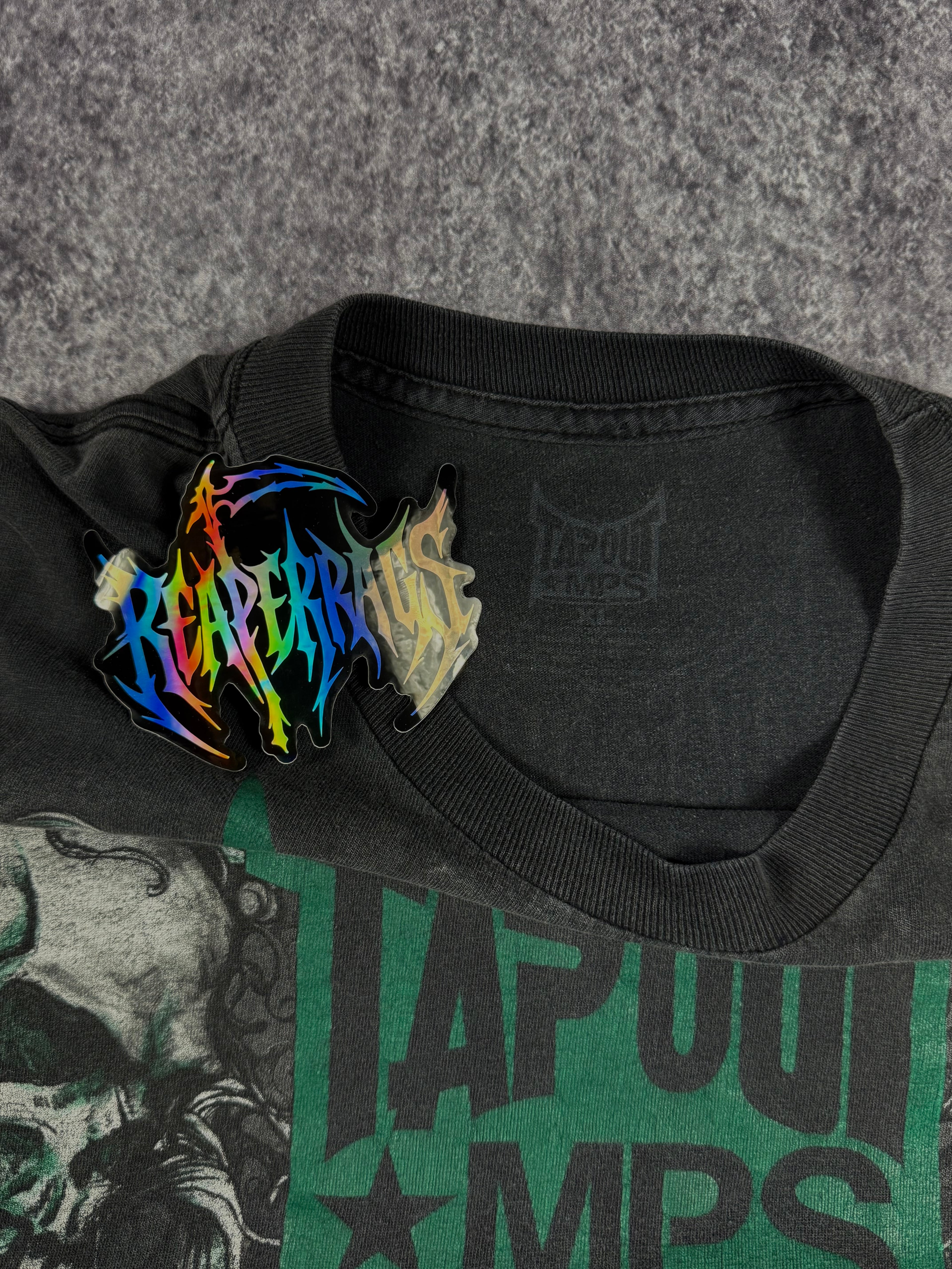 (rare) 2000s tapout shirt (XL)