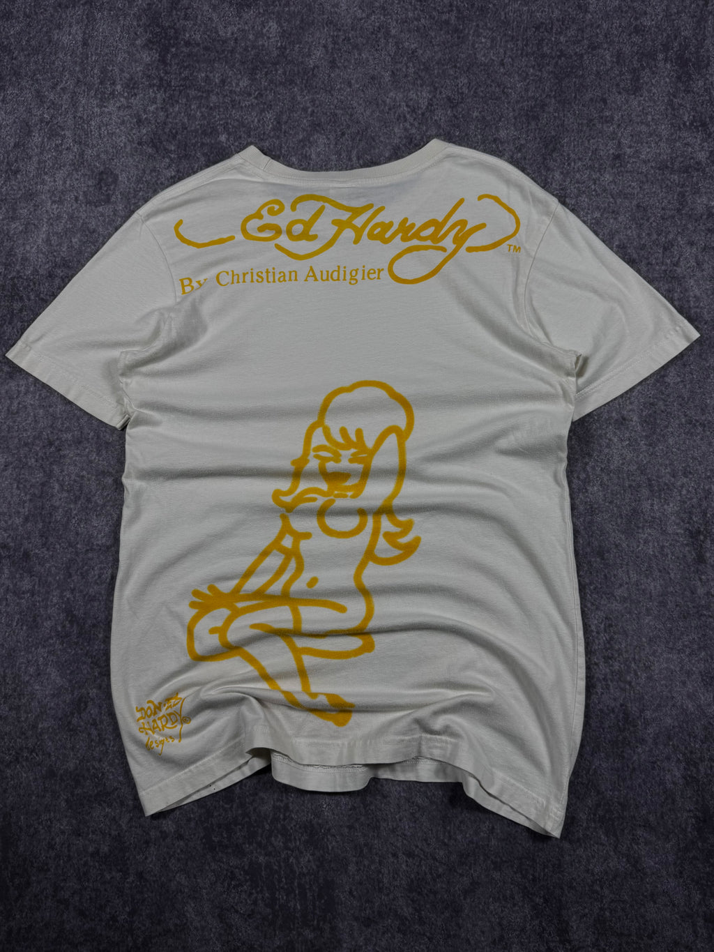 (rare) 2000s ed hardy rhinestone shirt (S)