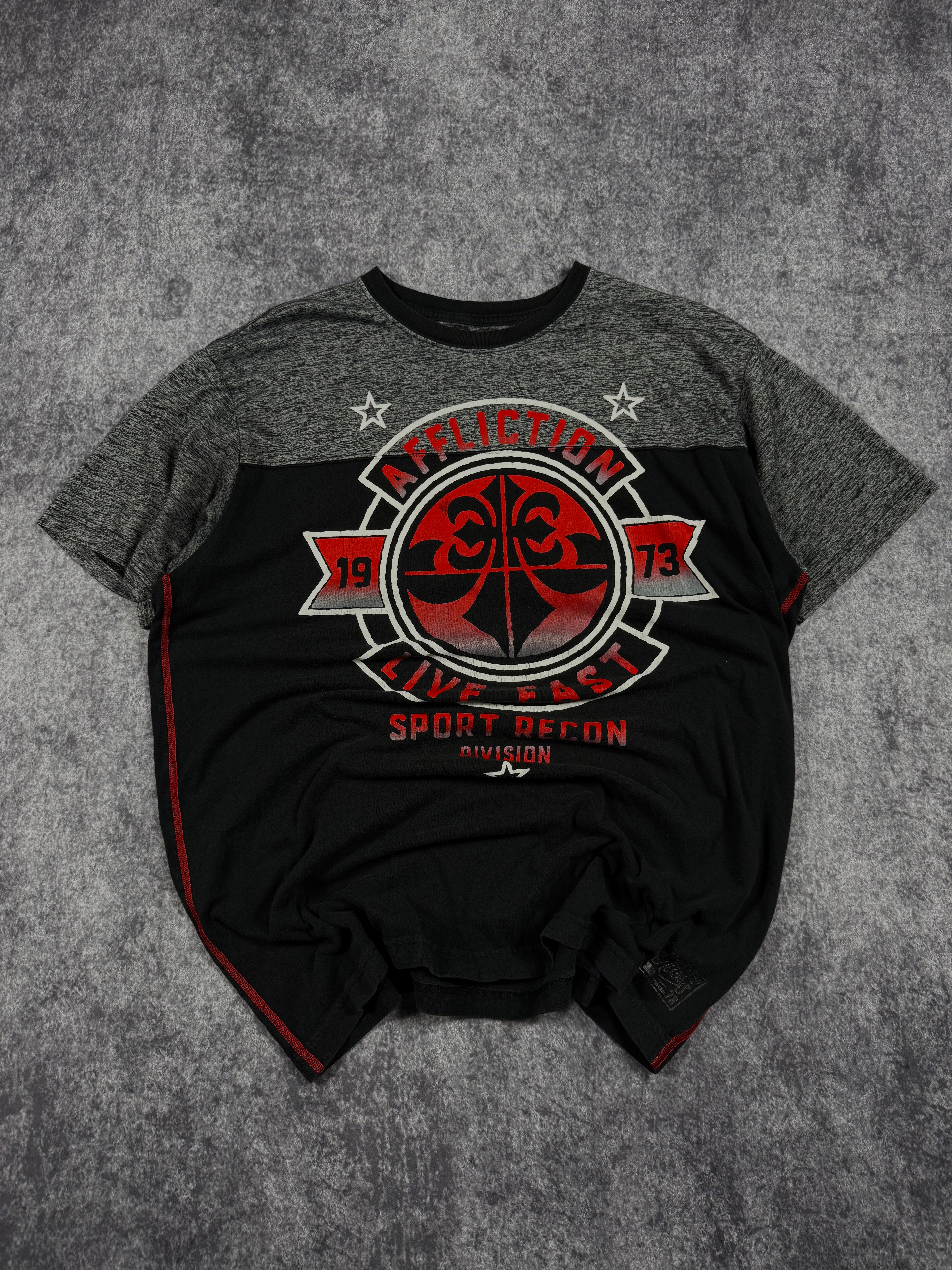 2000s affliction shirt (L)