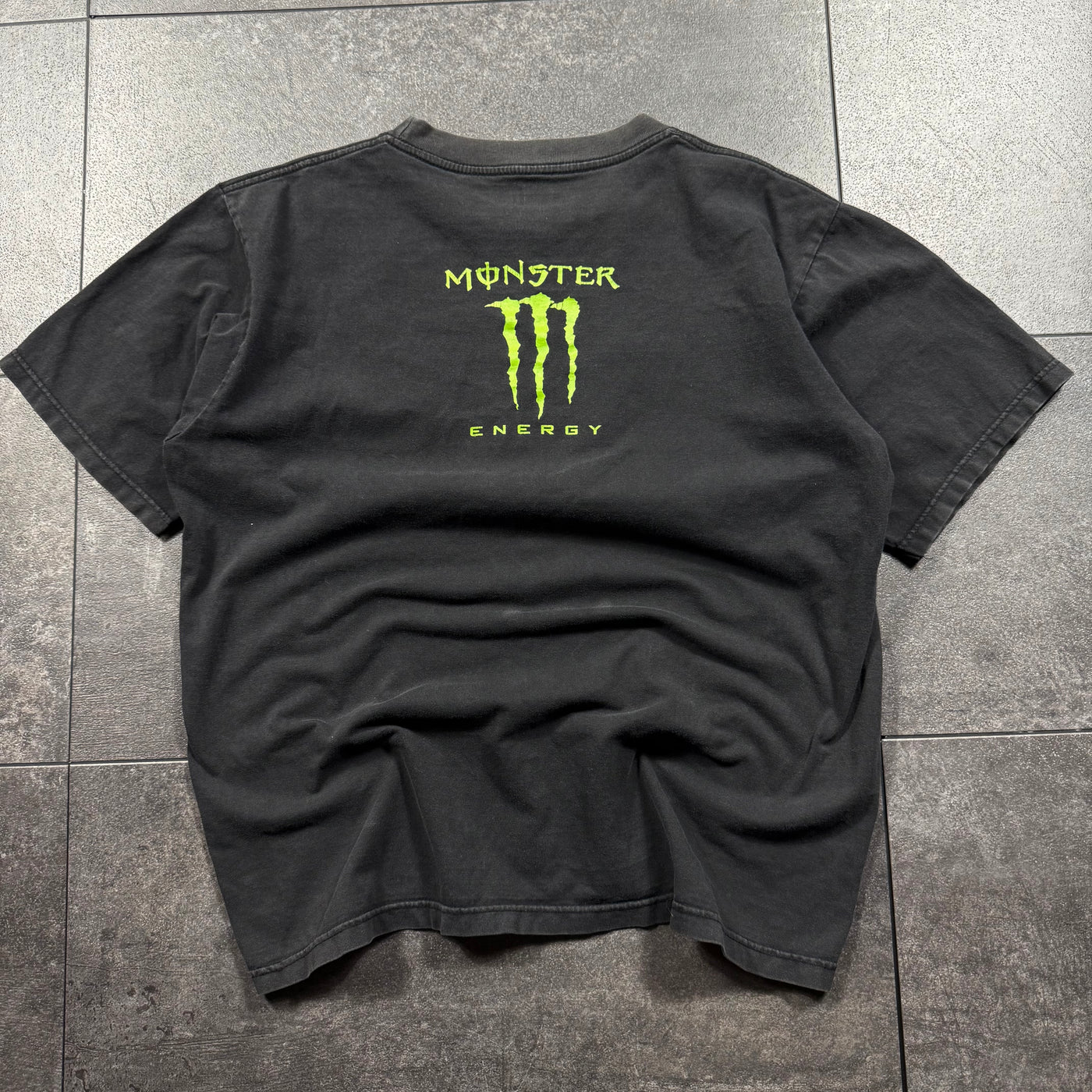 (rare) 2000s Monster Energy Shirt (L)