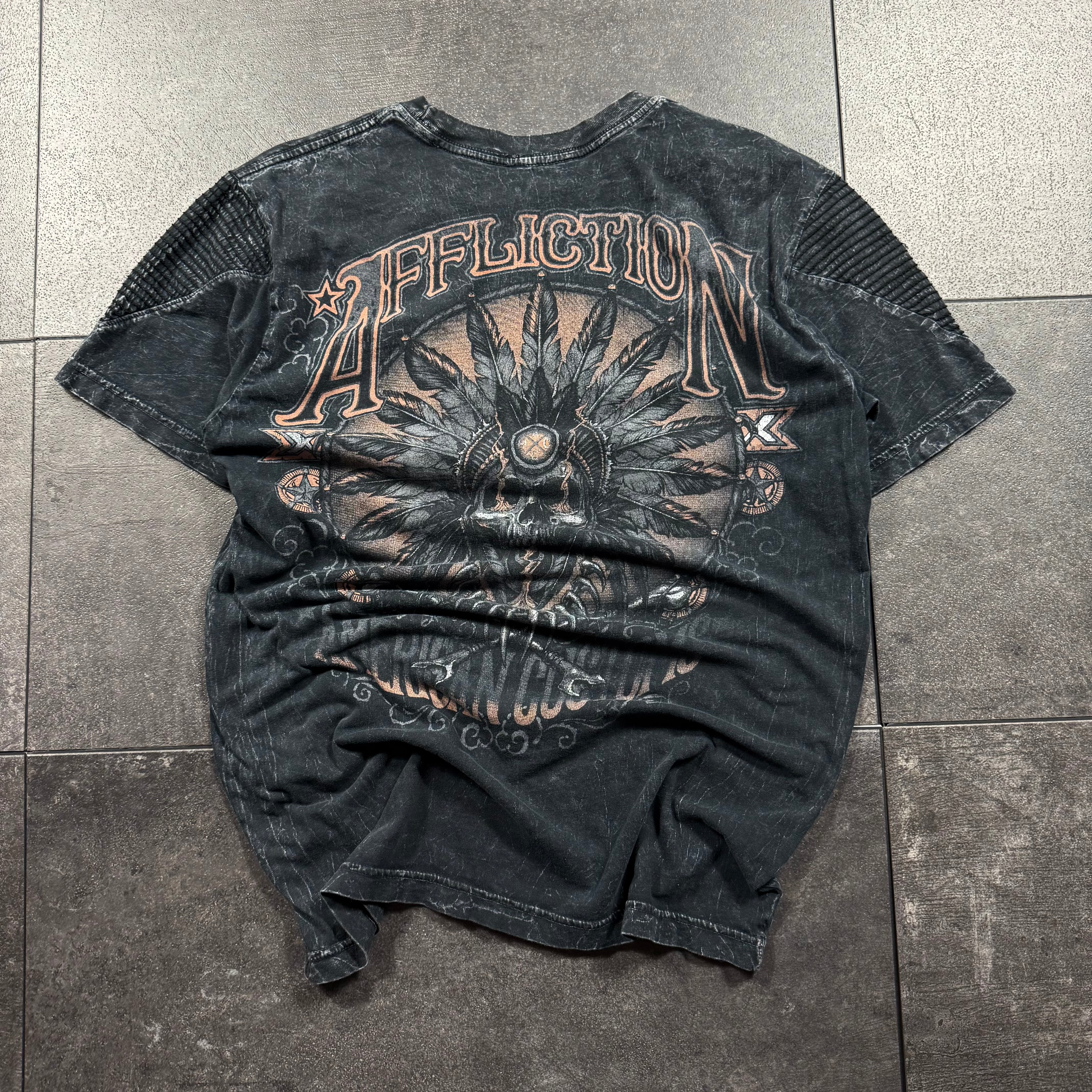 2000s Affliction Shirt (M)