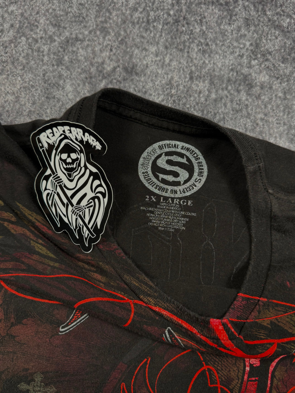 (rare) 2000s sinister chrome shirt (XL)