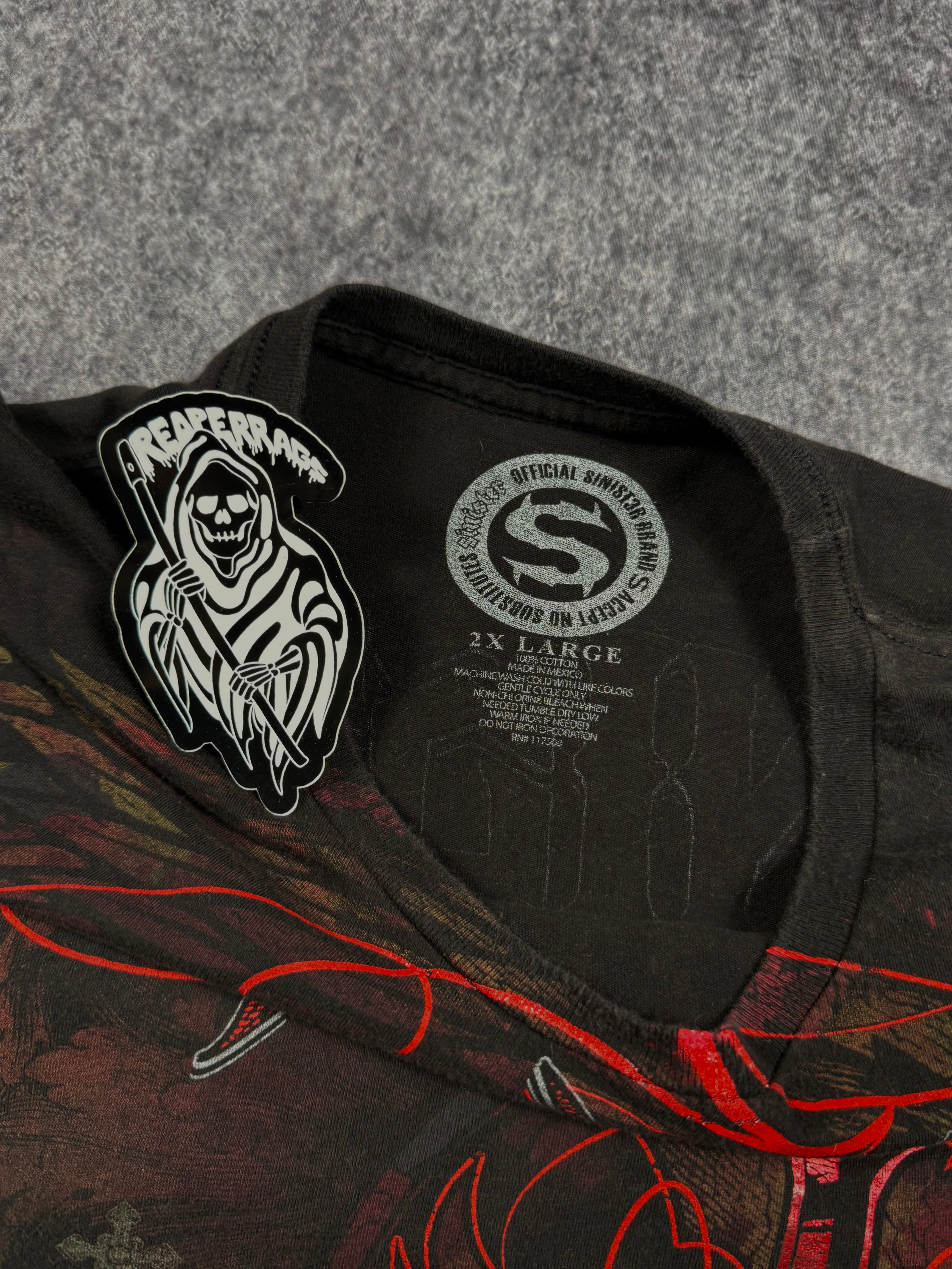 (rare) 2000s sinister chrome shirt (XL)