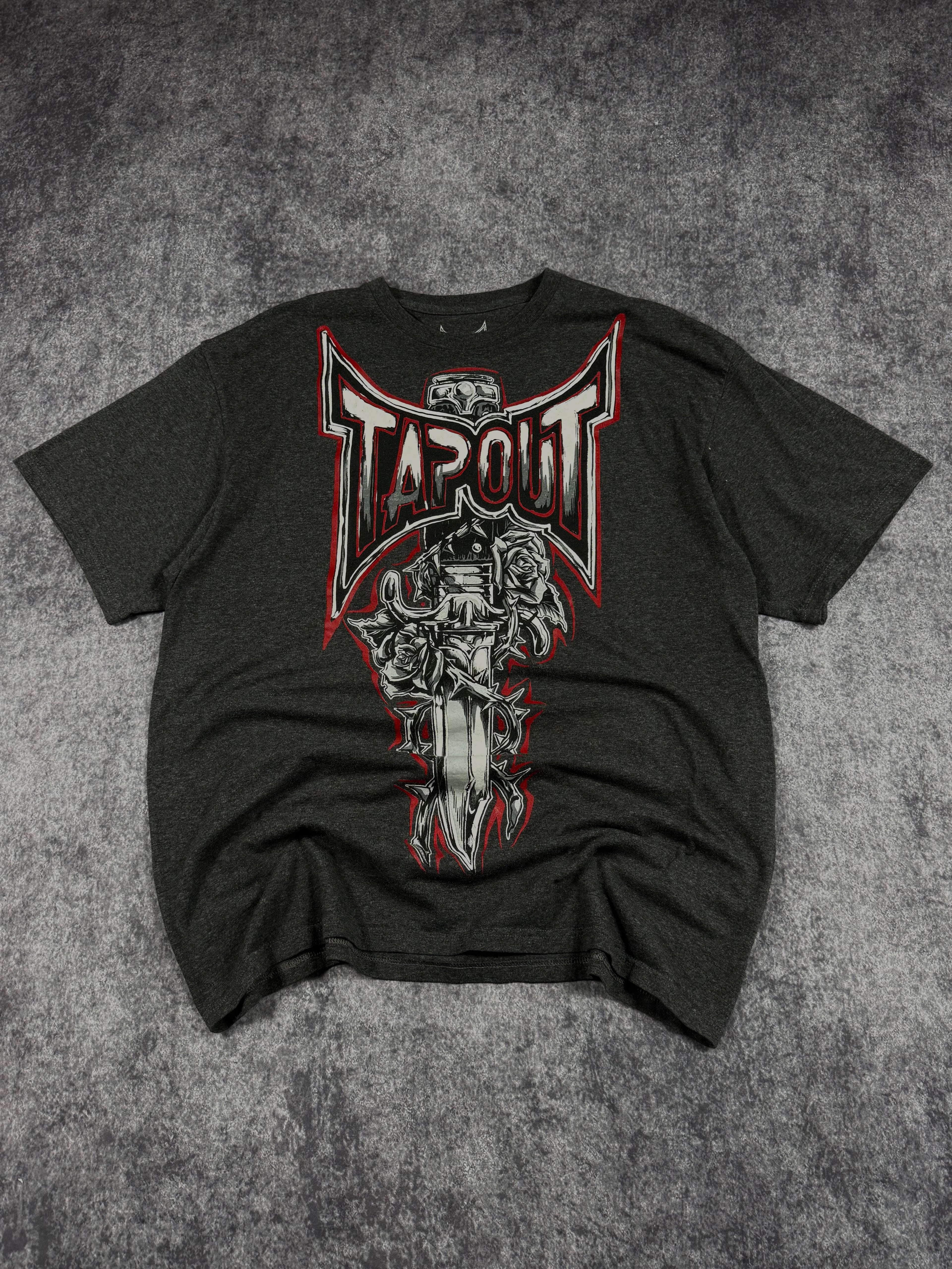 (rare) 2000s tapout shirt (L)