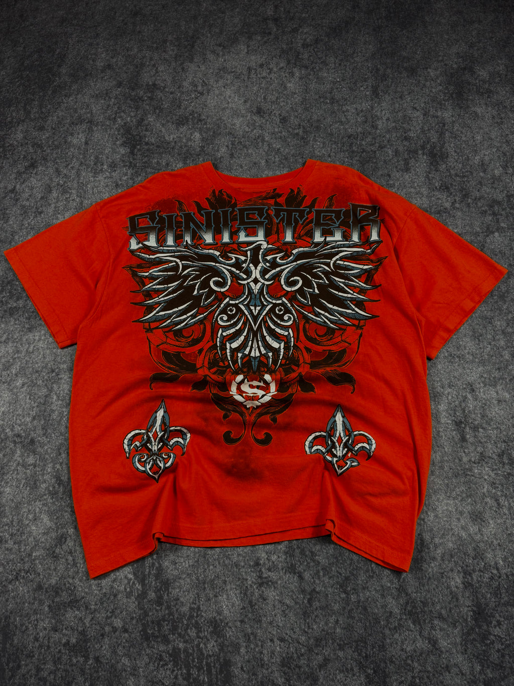 (rare) 2000s sinister shirt (XL)