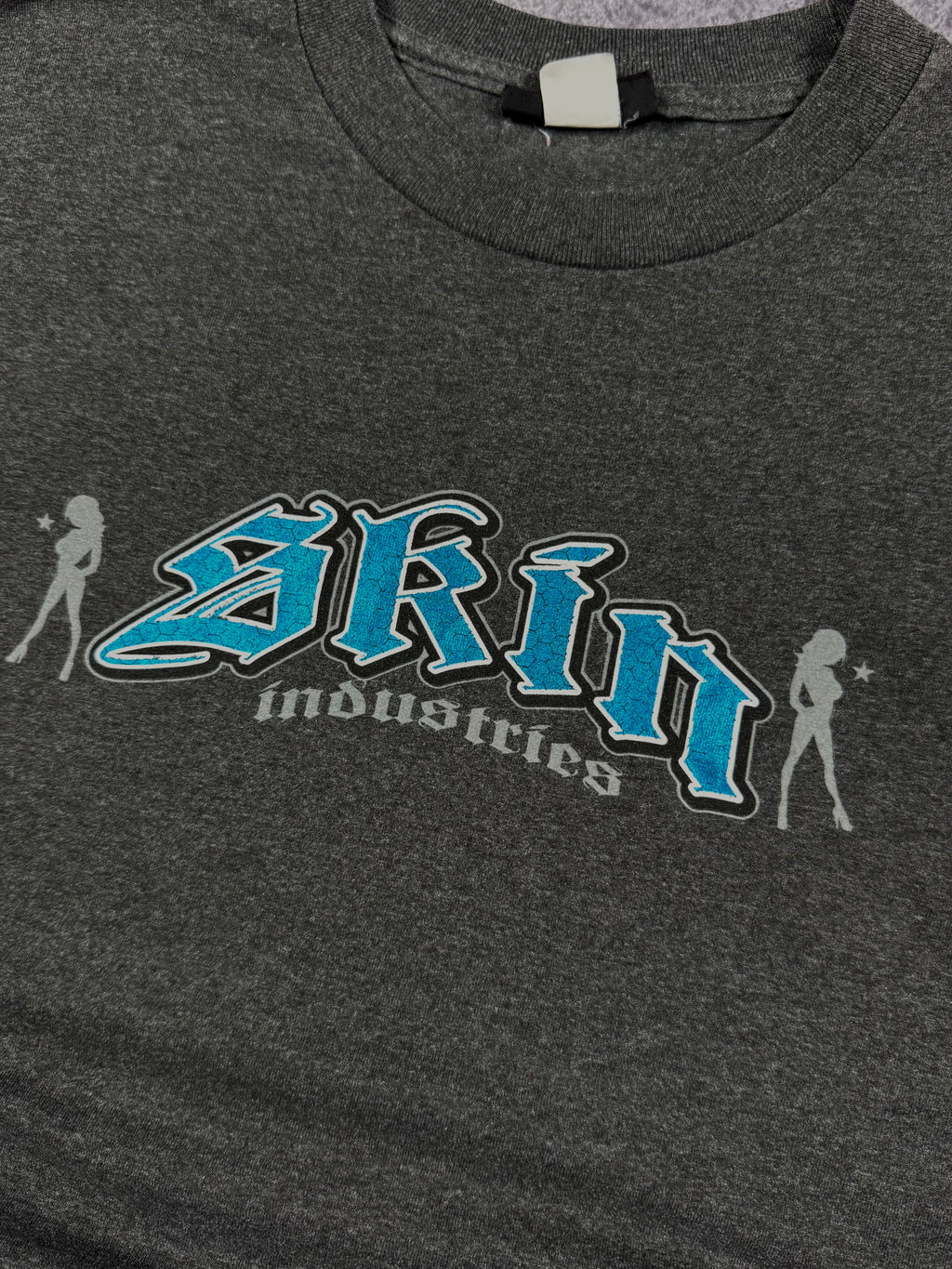 (rare) 2000s skin industries chrome shirt (L)