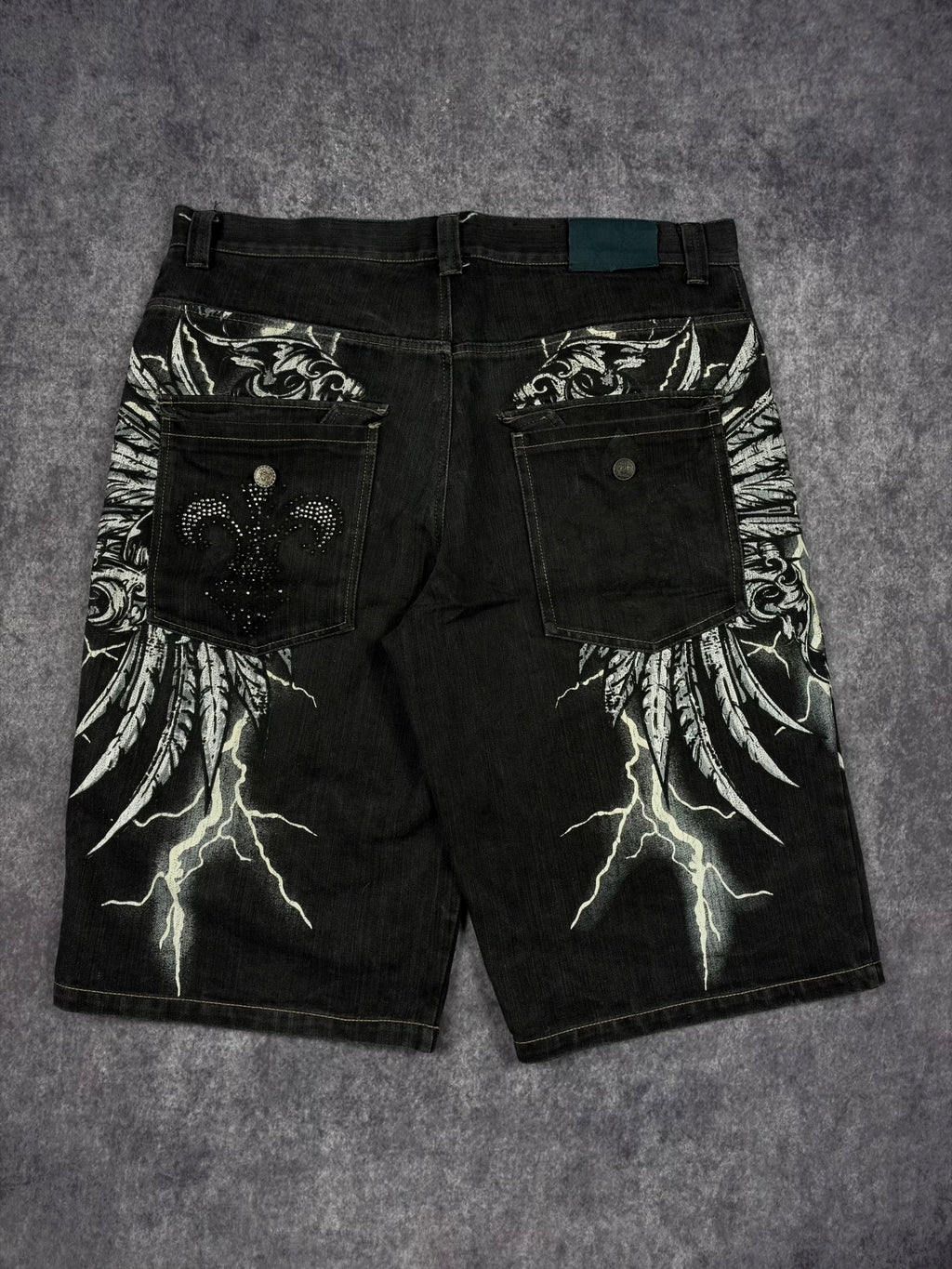 (GRAIL) 2000s RHINESTONE RAW BLUE JORTS (40)