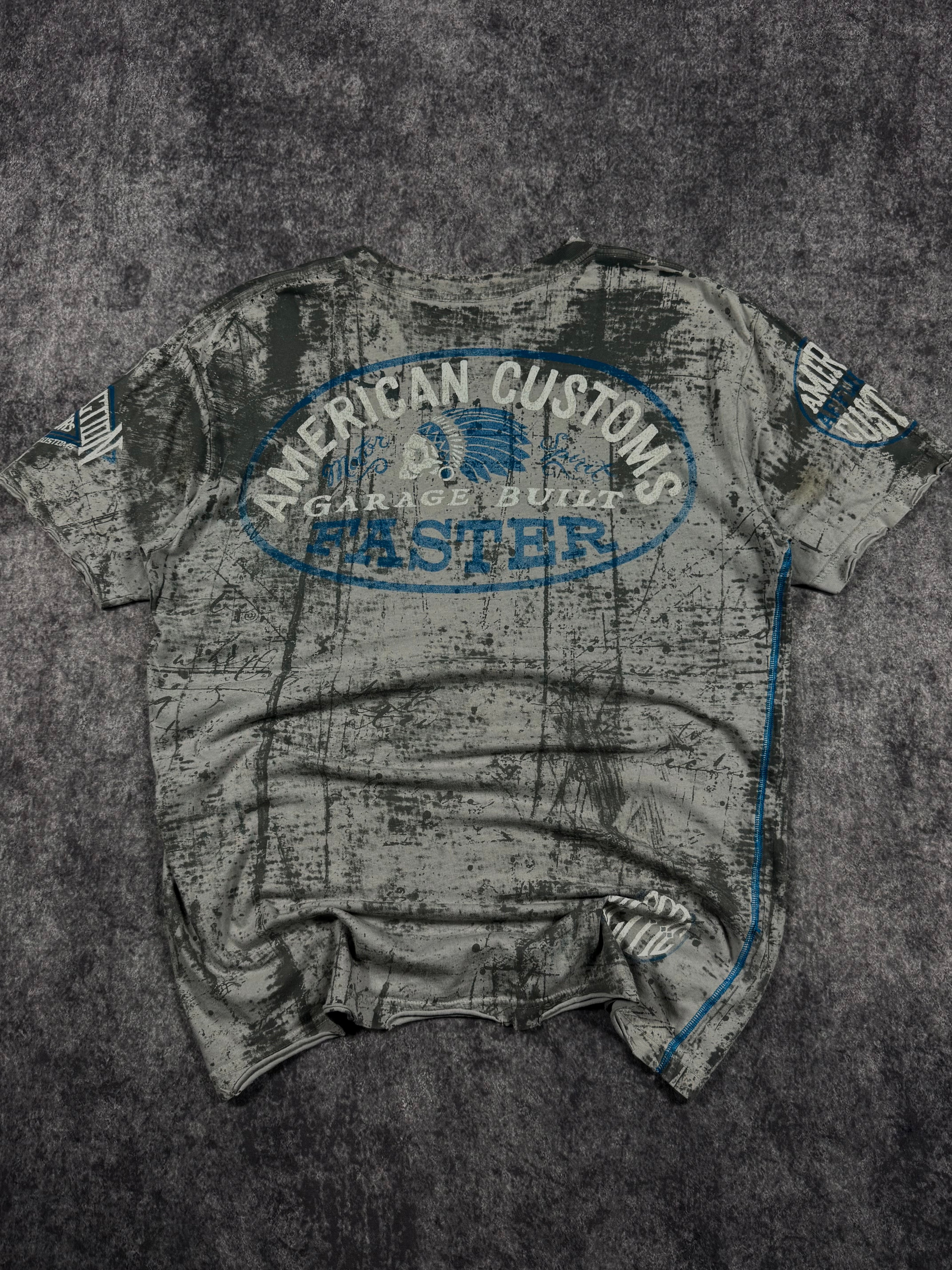 2000s reversible affliction shirt (L)