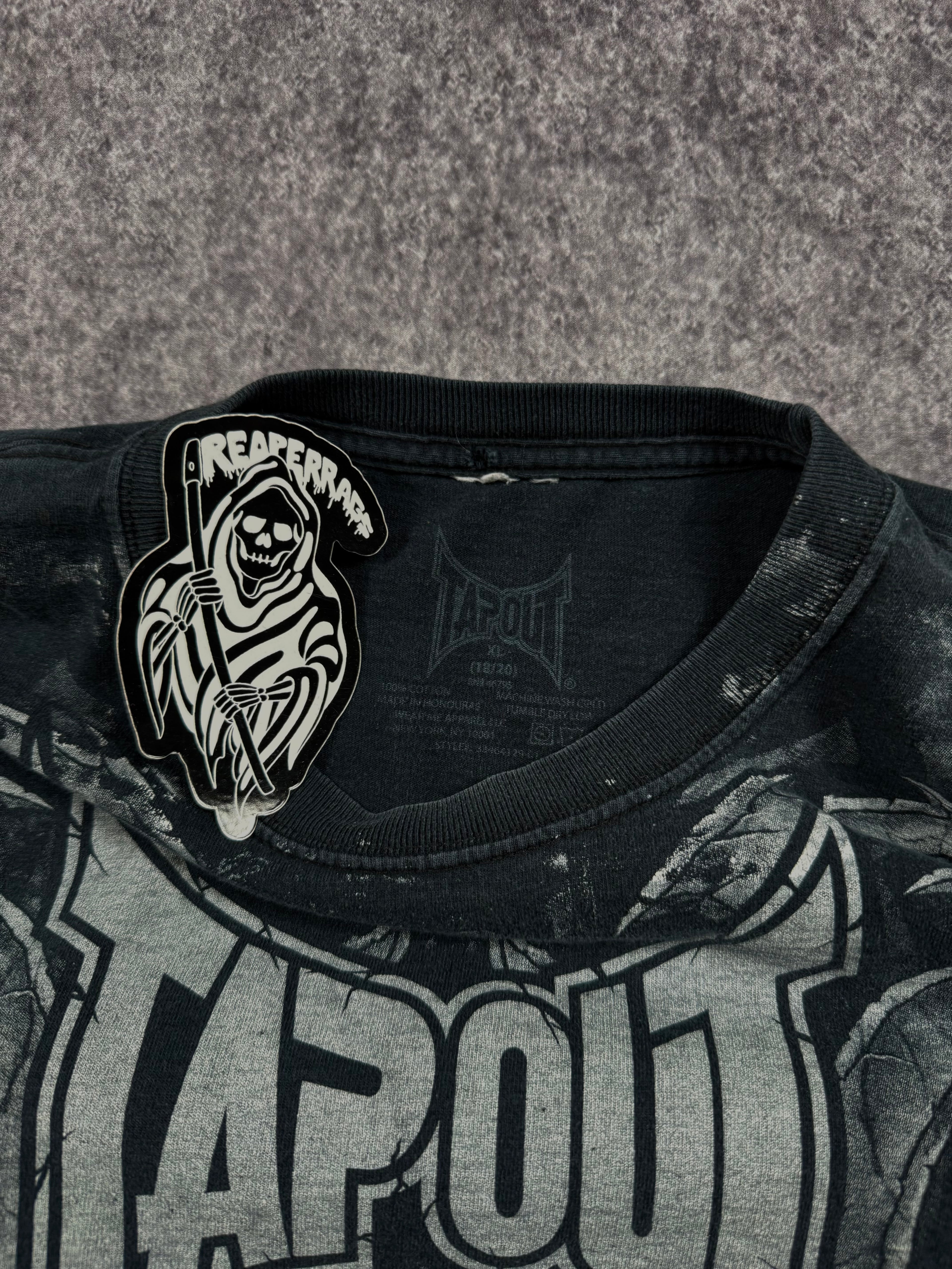 (rare) 2000s tapout shirt (S)