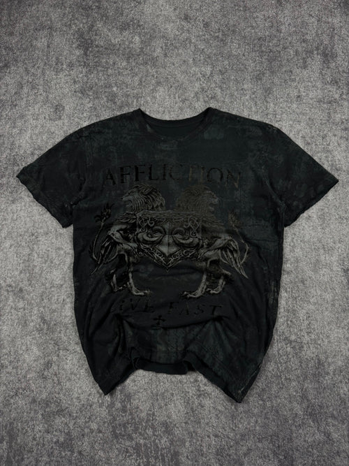 (rare) 2000s affliction shirt (S)