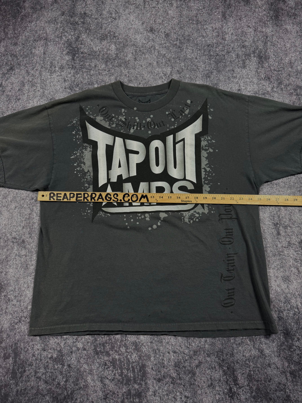 (rare) 2000s tapout shirt (XXL)