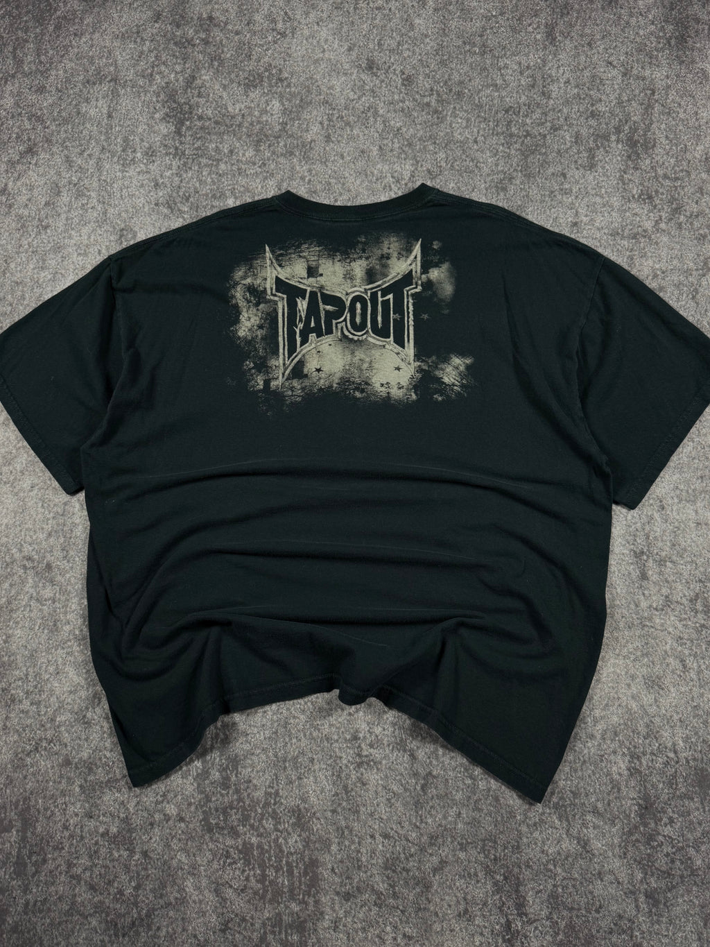 2000s tapout shirt (XXL)