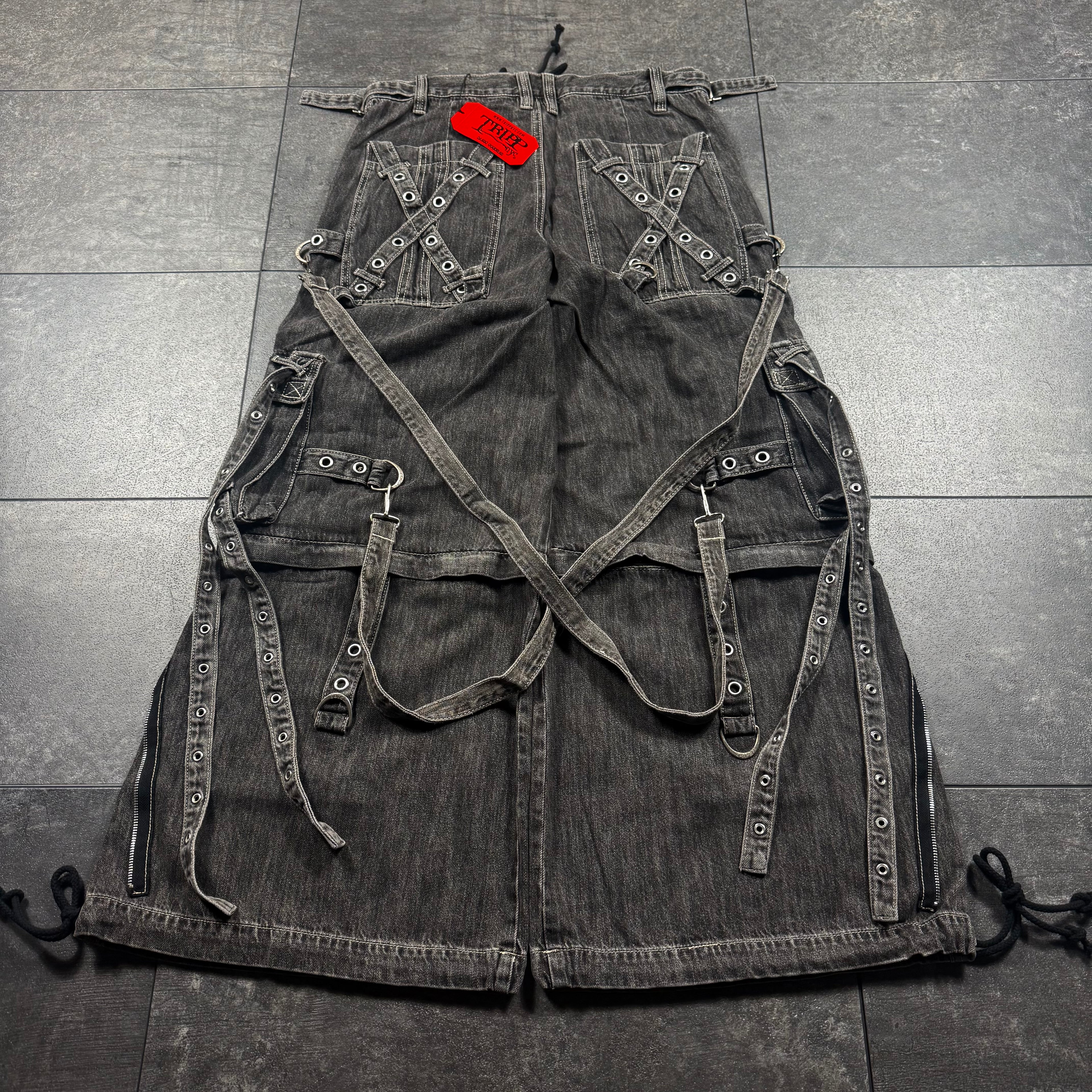 NWT 2000s Tripp NYC X-Strap Zip-Off Pant