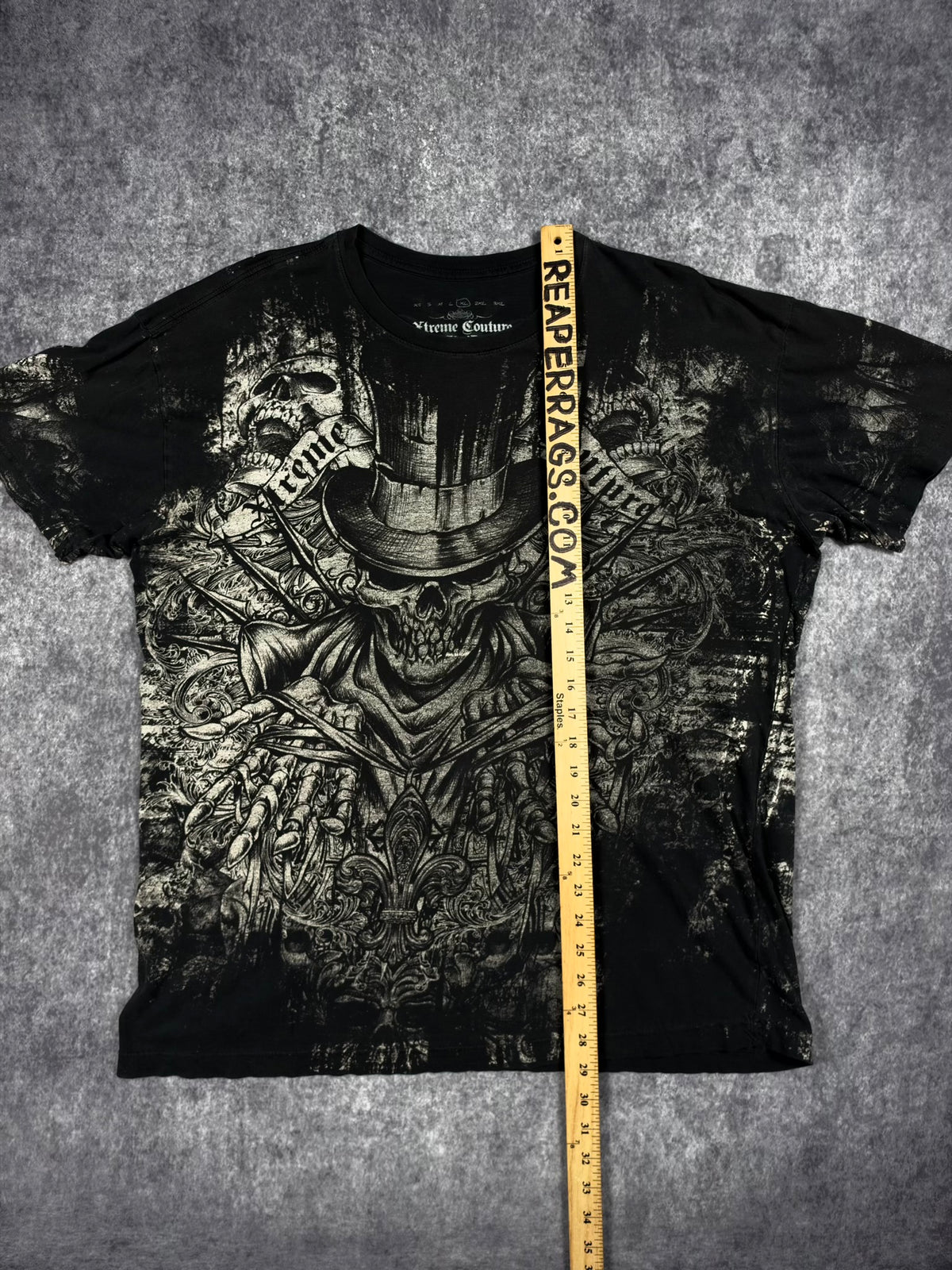 (RARE) 2000s XTREME COUTURE SHIRT (XL)
