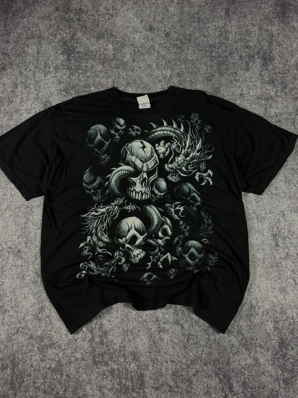 2000s skull shirt (XL)