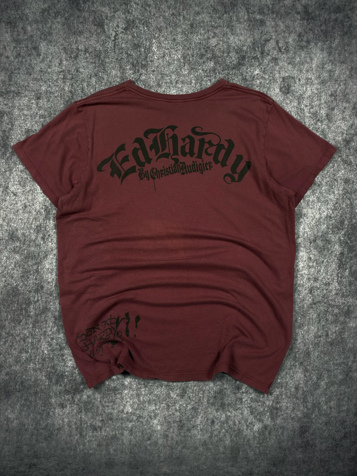 (RARE) 2000s ED HARDY SHIRT (L)