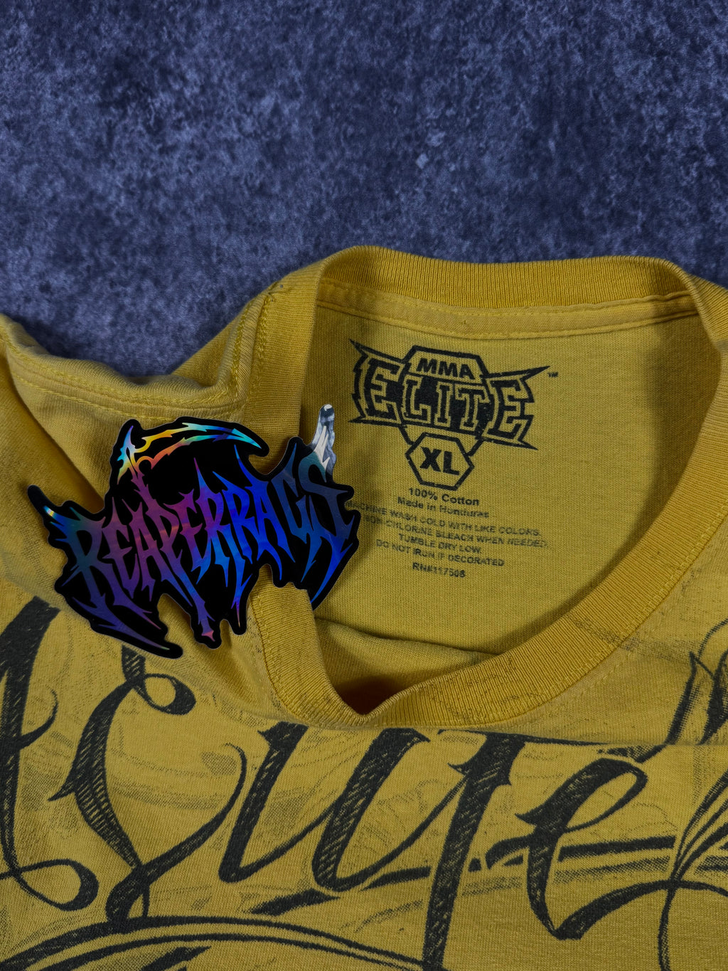 (rare) 2000s mma elite shirt (XL)