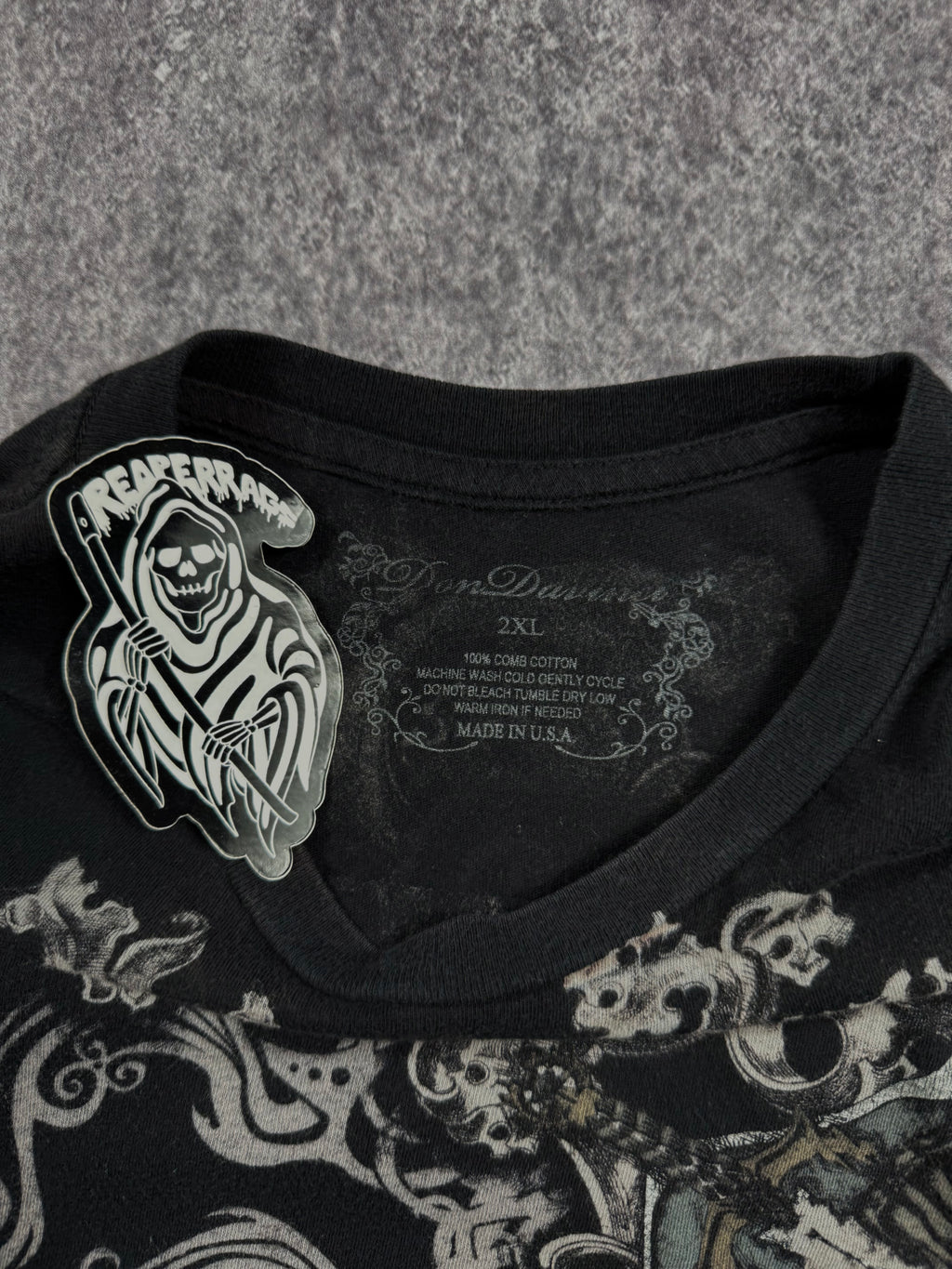 2000s don divine shirt (xl)