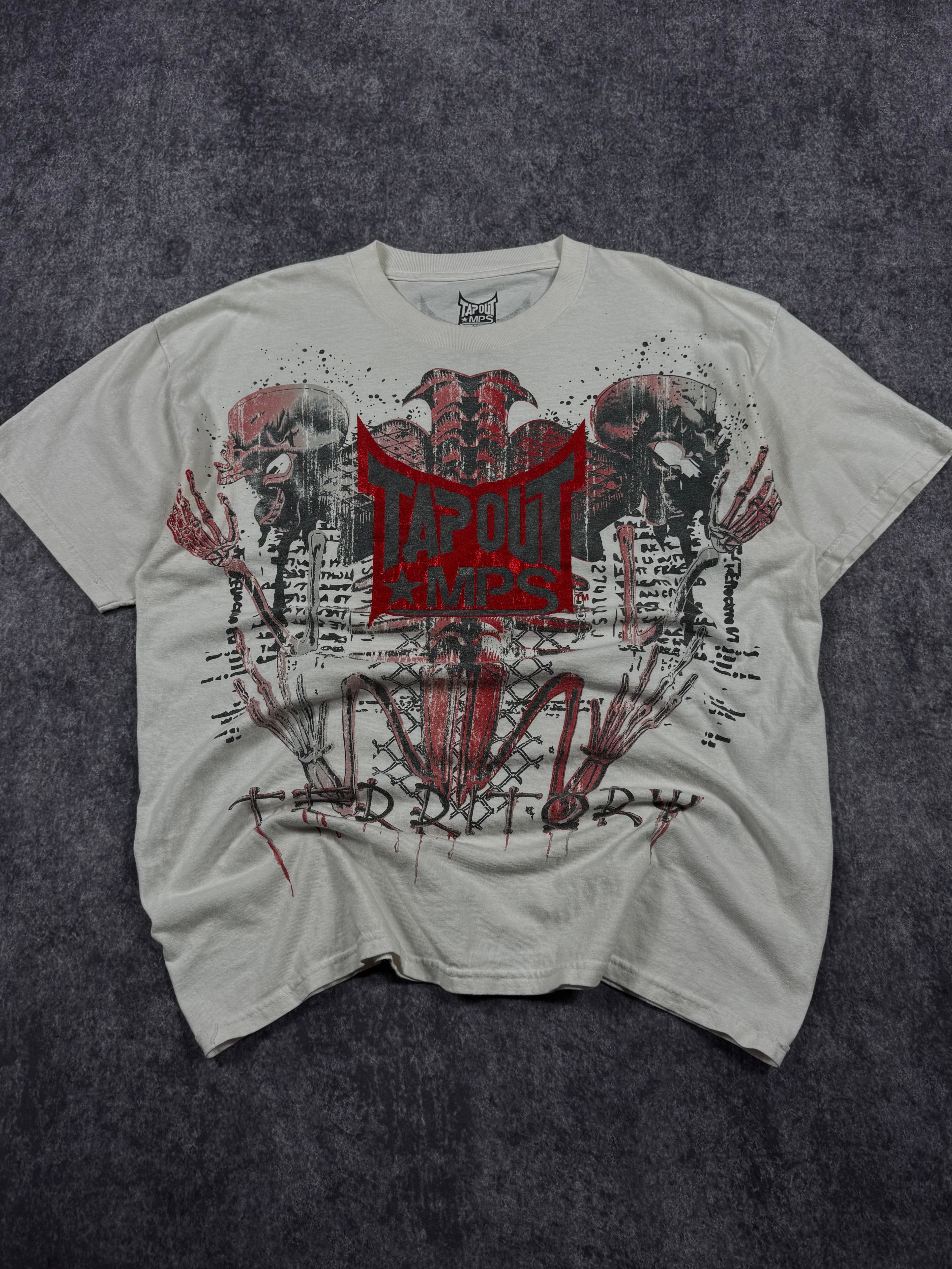 (rare) 2000s tapout chrome shirt (XL)