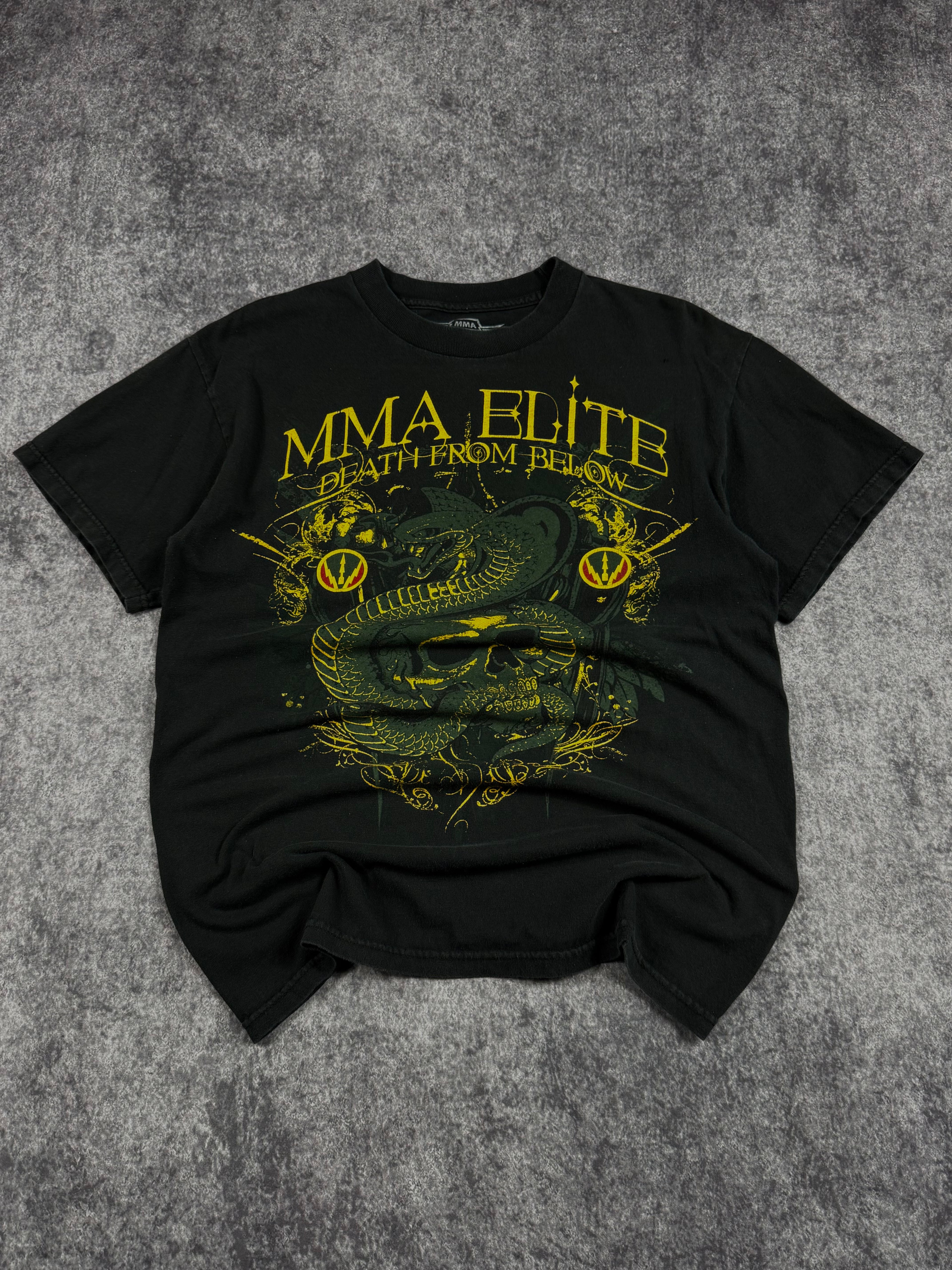 (rare) 2000s mma elite shirt (S)