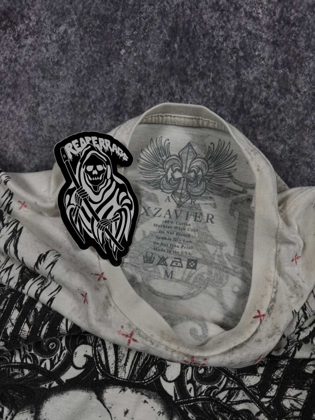 (rare) 2000s xzavier shirt (S)
