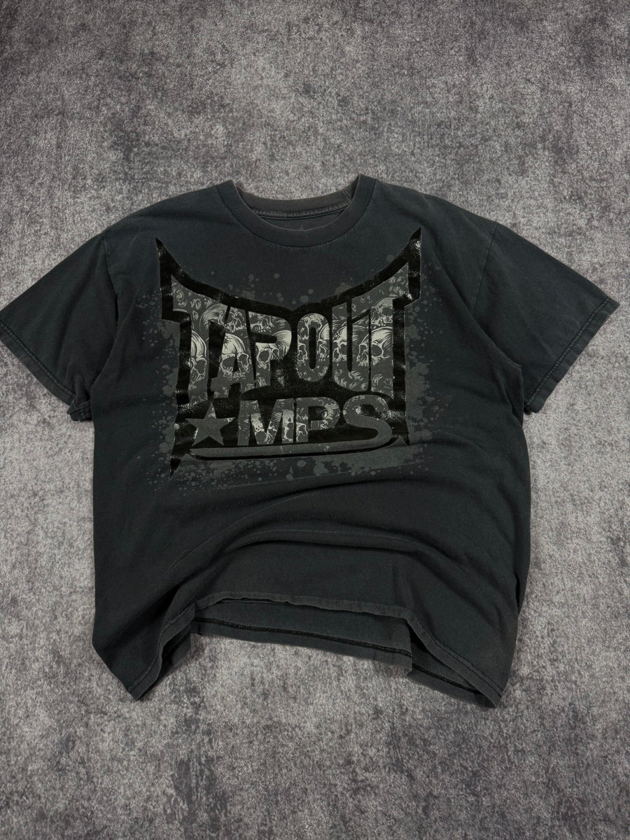(rare) 2000s tapout shirt (L)