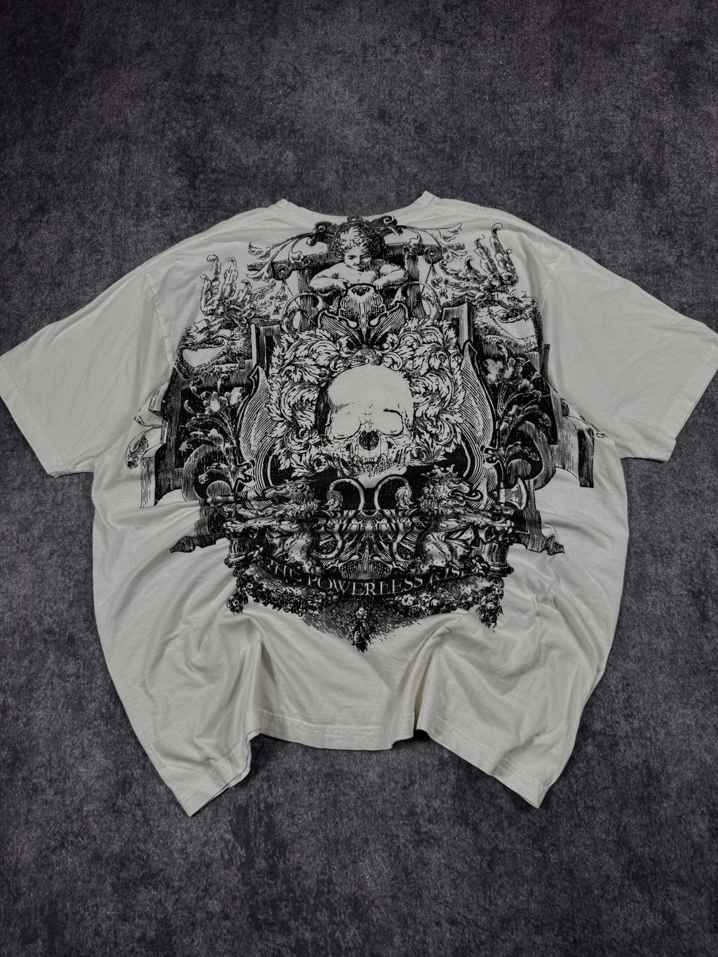 2000s “as i lay dying” shirt (XXL)