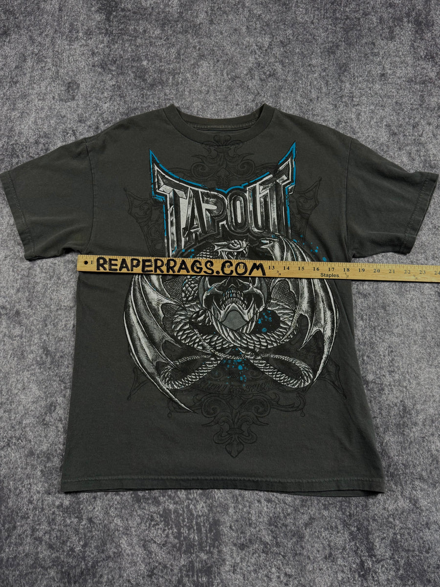 (rare) 2000s tapout shirt (S)