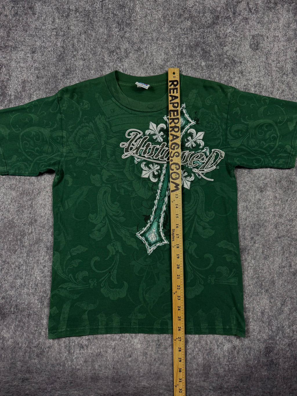 (rare) 2000s untamed chrome shirt (S)