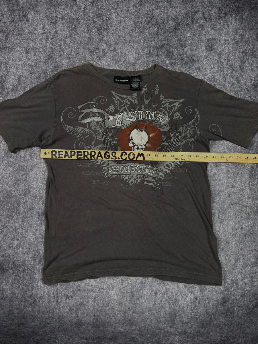 2000s no boundaries shirt (M)