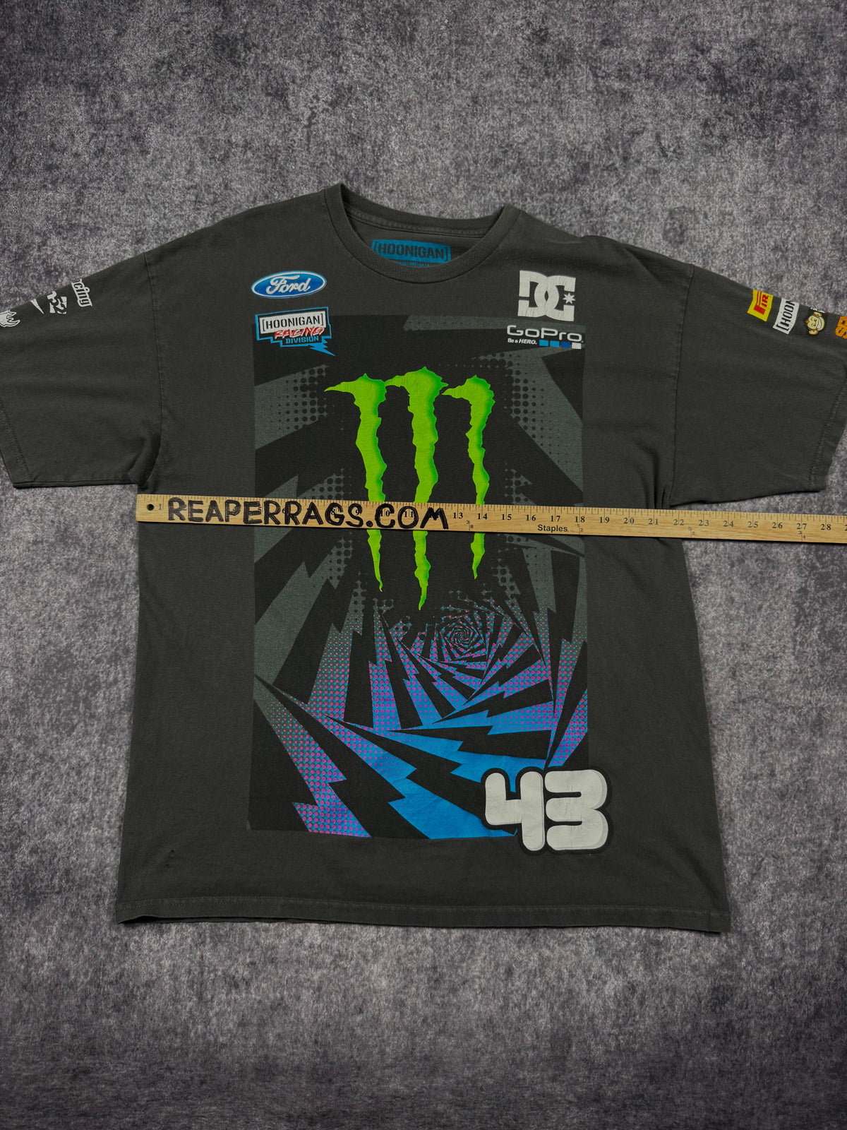 (rare) 2000s hoonigan x monster energy x ken block shirt (L)