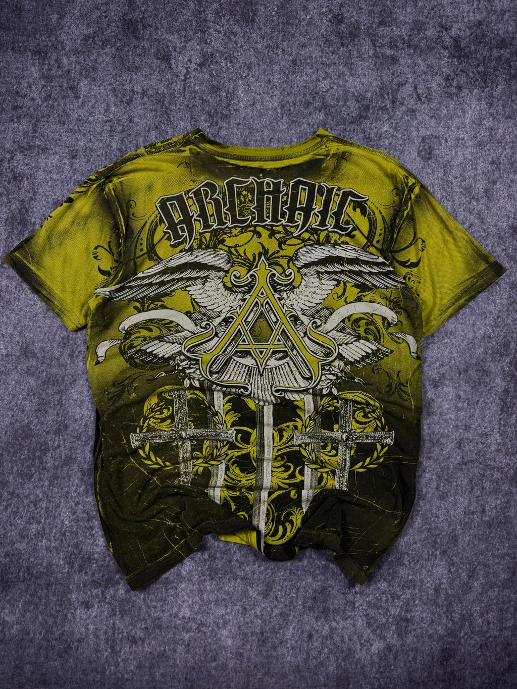 (rare) 2000s archaic x affliction shirt (L)